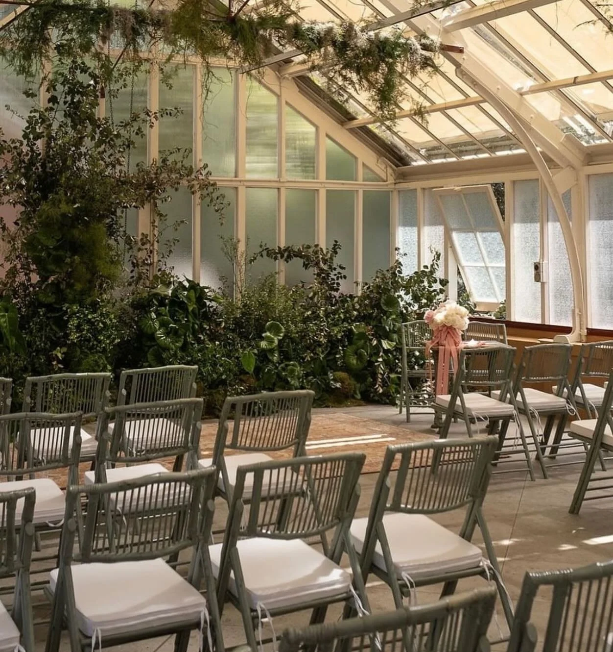 bamboo-folding-chair-sage-02.jpg