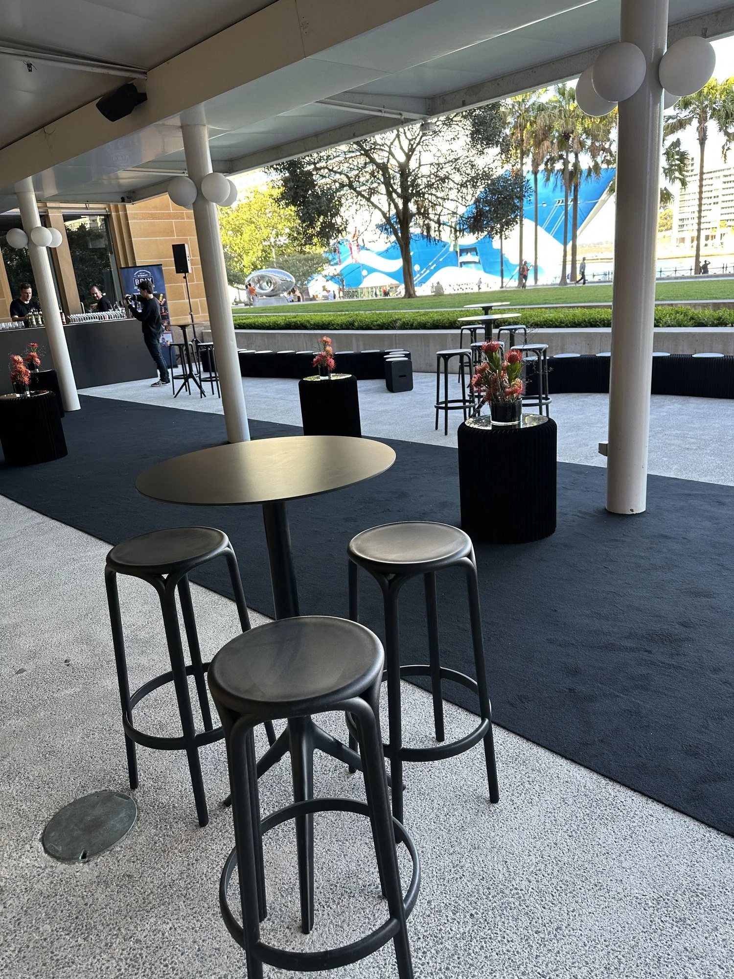 mari-sol-bar-cocktail-table-black-04-mood.jpg