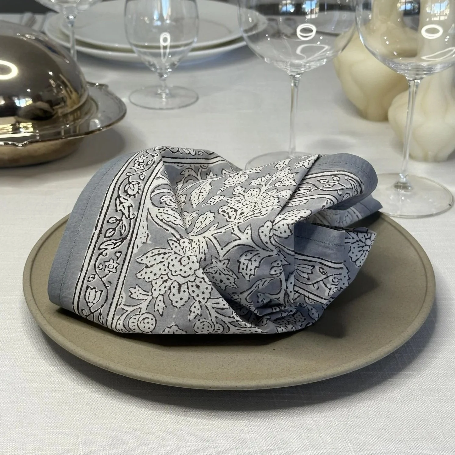 grey-floral-block-print-napkin-01.jpg
