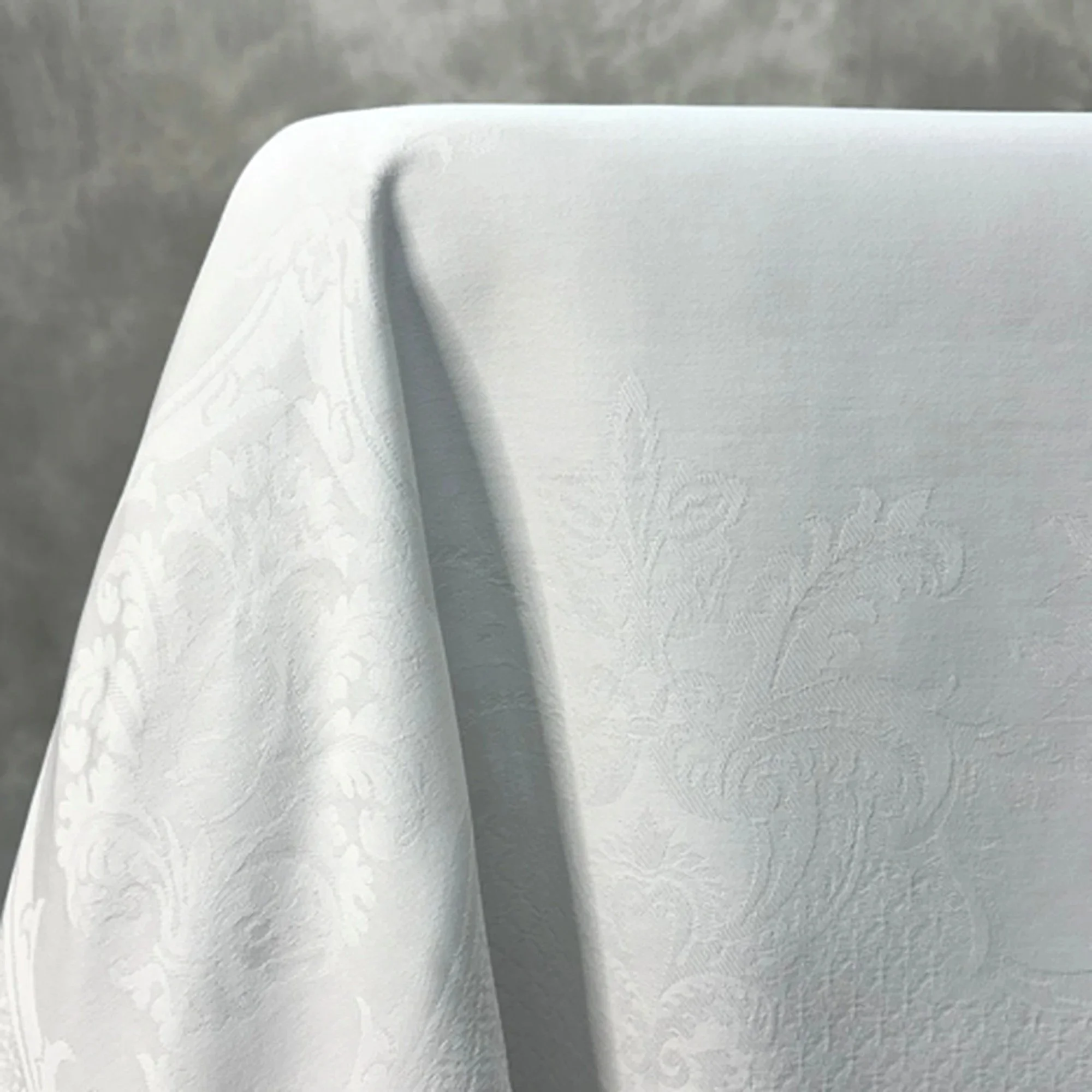 white-damask-tablecloth-01.jpg