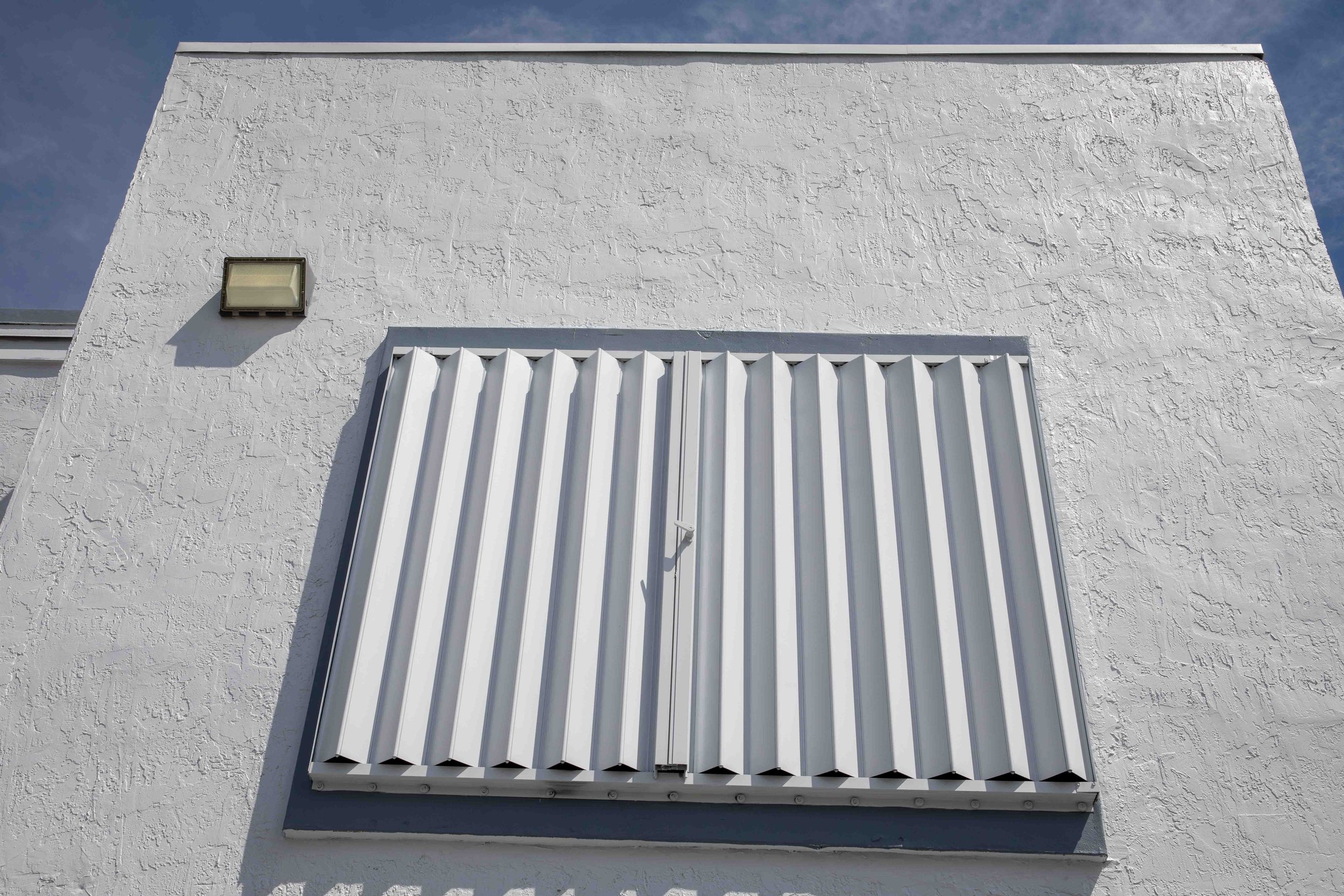 When Walls Become Sculptures: Exploring Texture Coatings