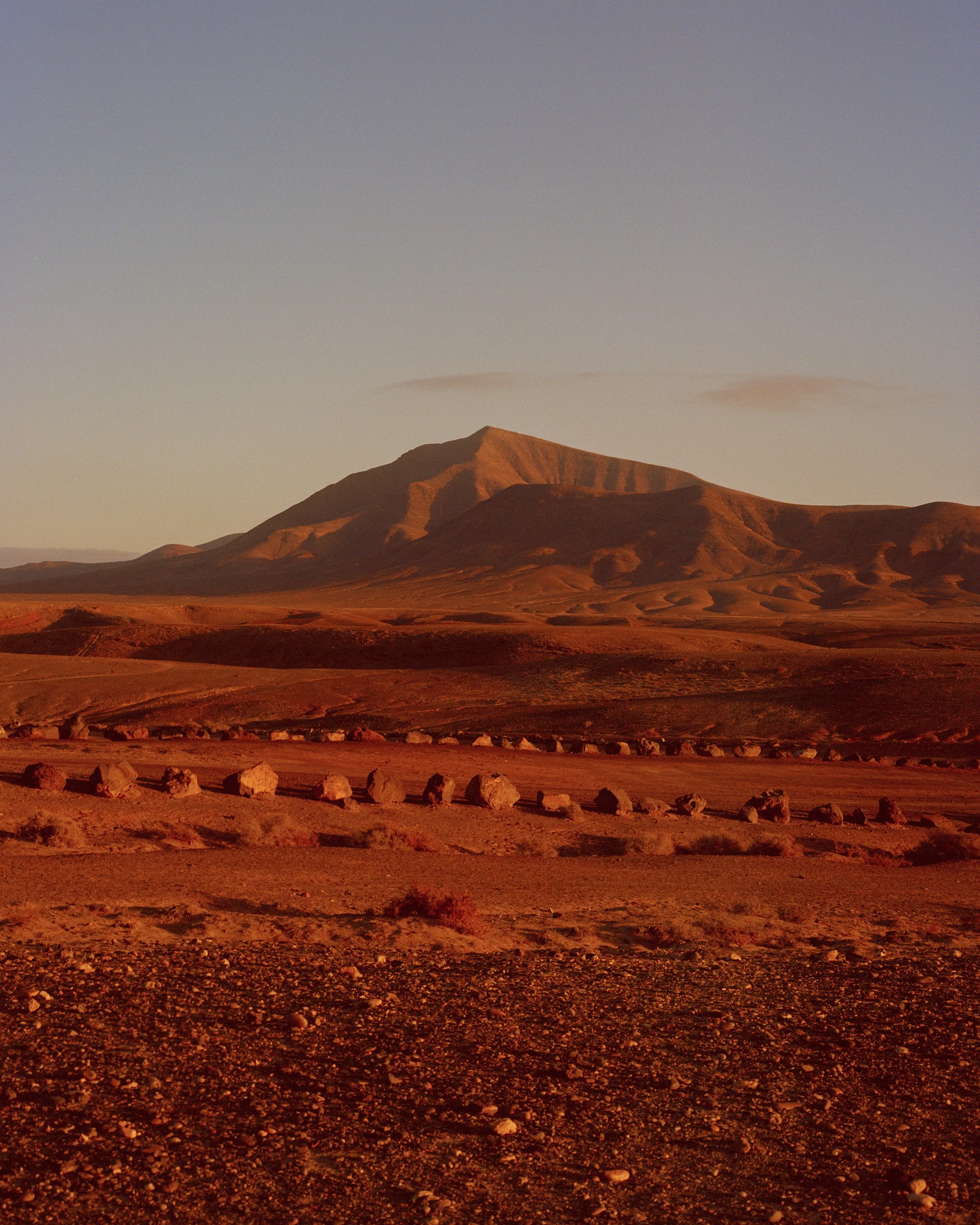Anna-Jay_Lanzarote_CanaryIslands_8636_14b.jpg