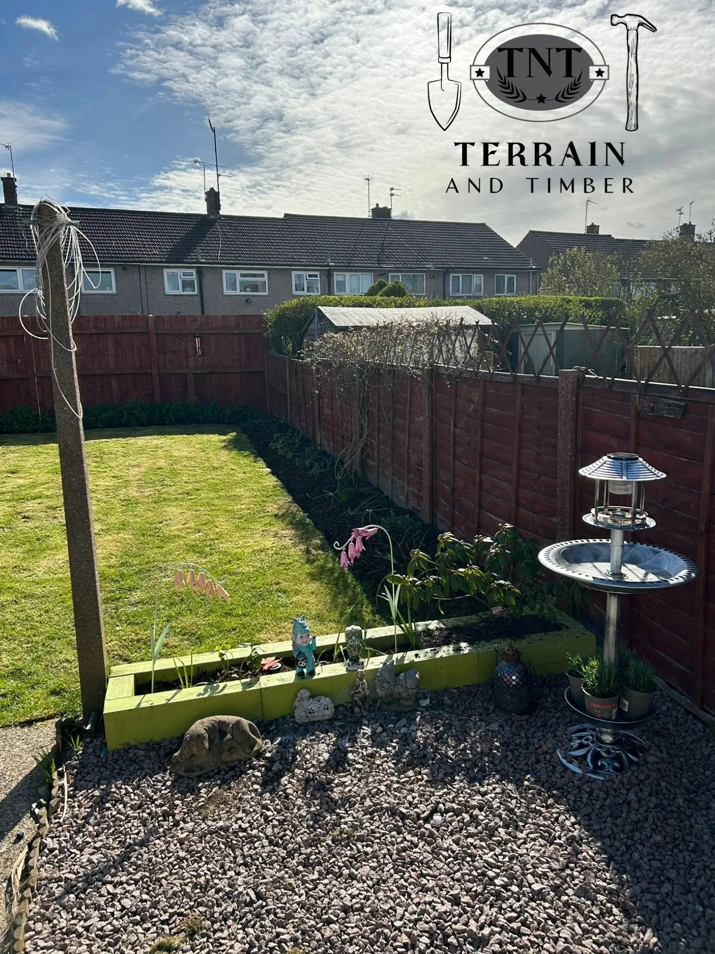 Grass cut, edges strimmed, borders dug out and refreshed, and new plants added to bring the space to life.