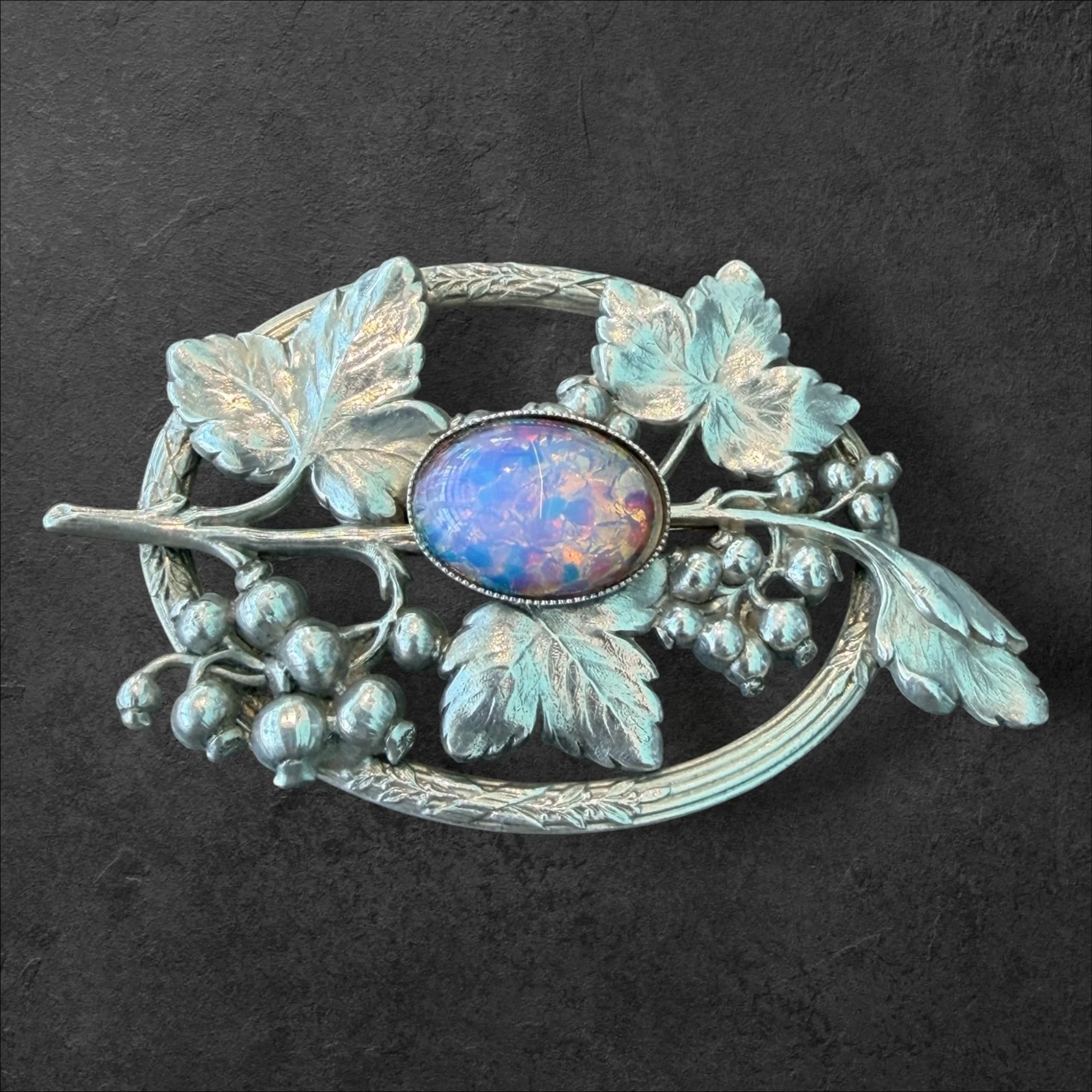 JL45 Jess Lelong Art Nouveau Floral Leaf Brooch - Silverplate with Czech Dragon's Breath Glass