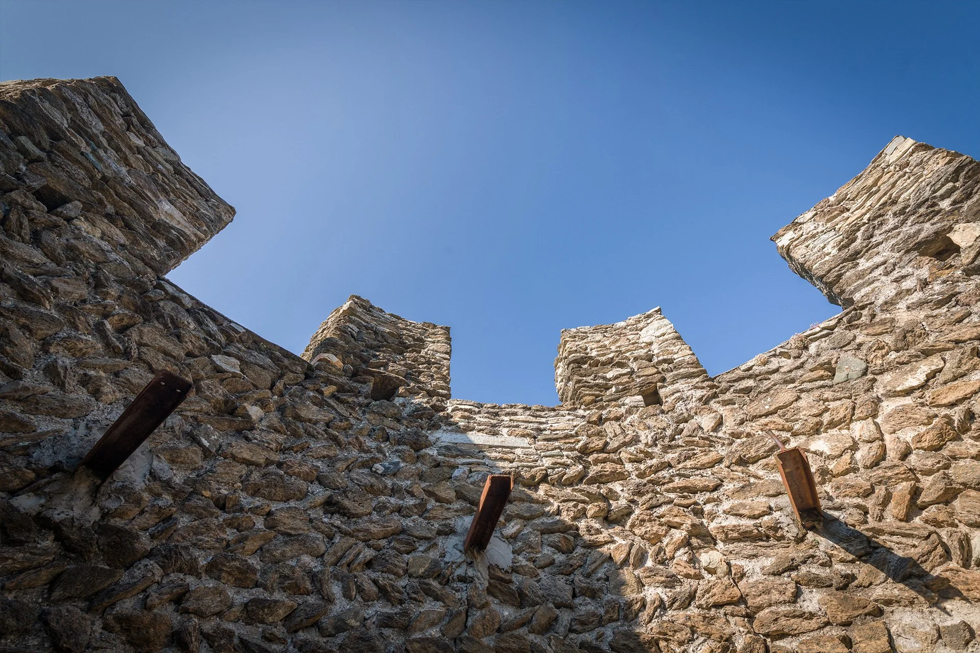 Cima della torre del Castello dell'Antica Osteria Feudo San Giorio.