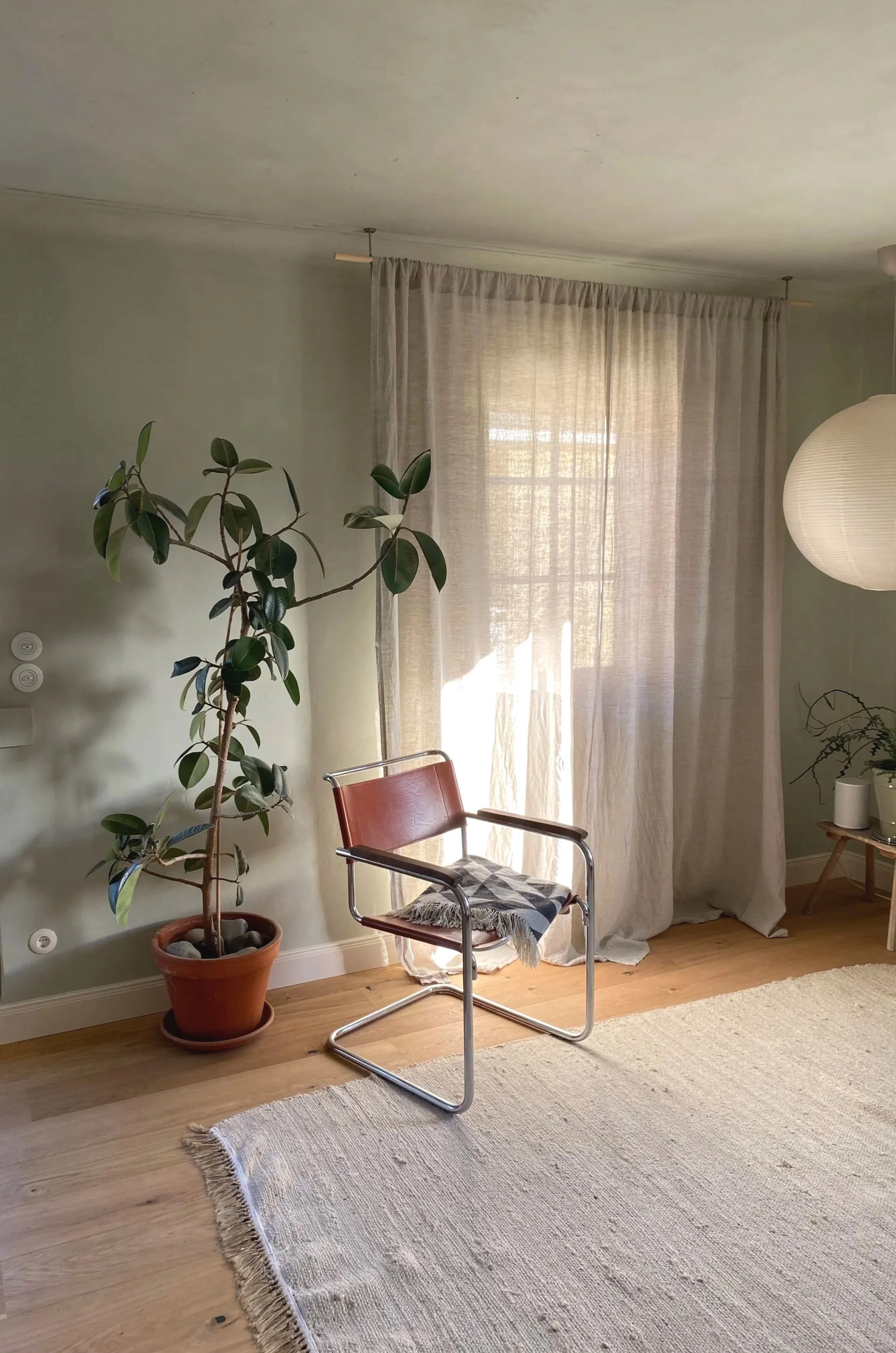 /// Interior Konzept & Design // Realisierung: Boden, Wände, Möbilierung ///