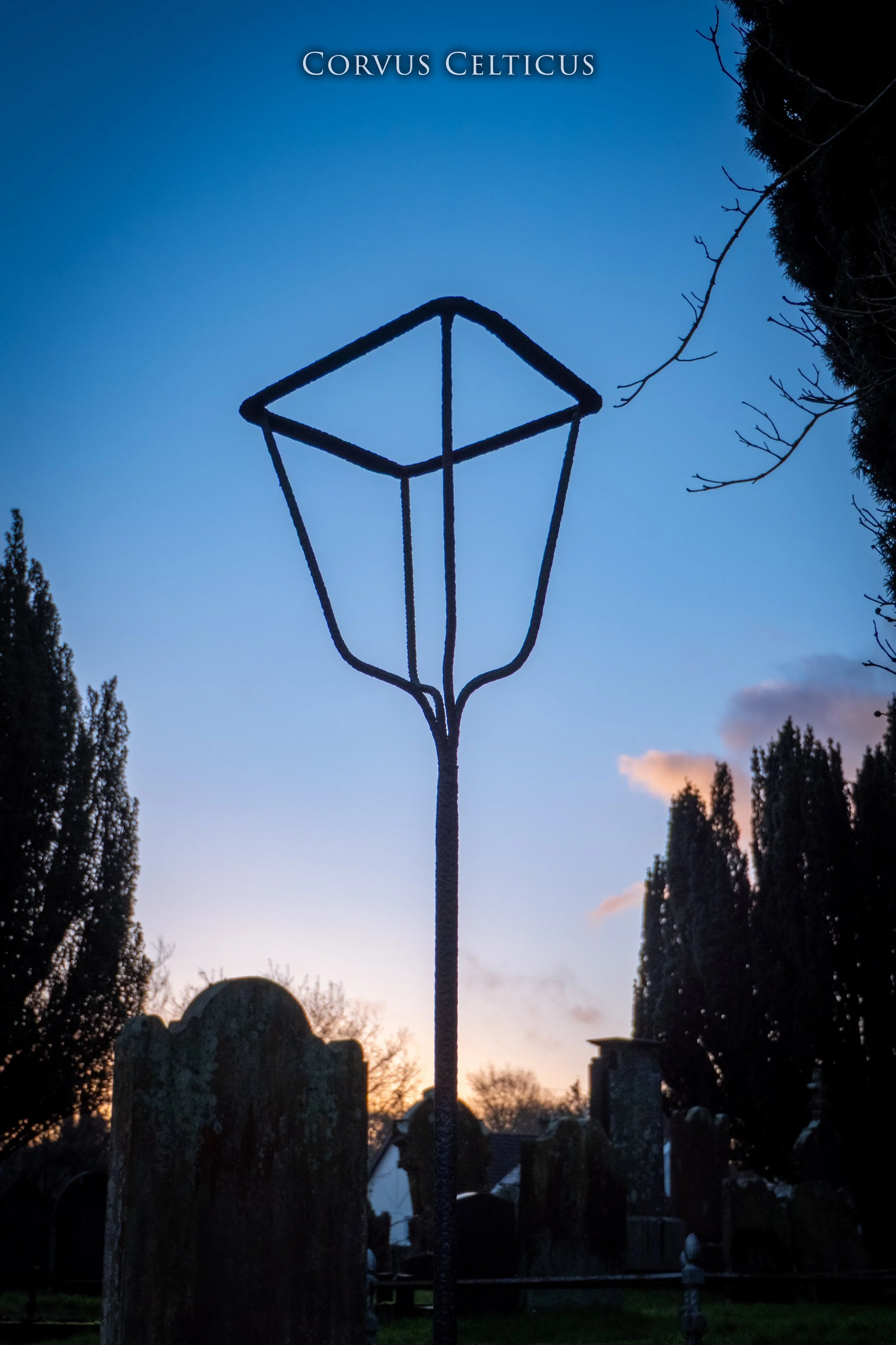 Mallusk Resurrection Lamp 3