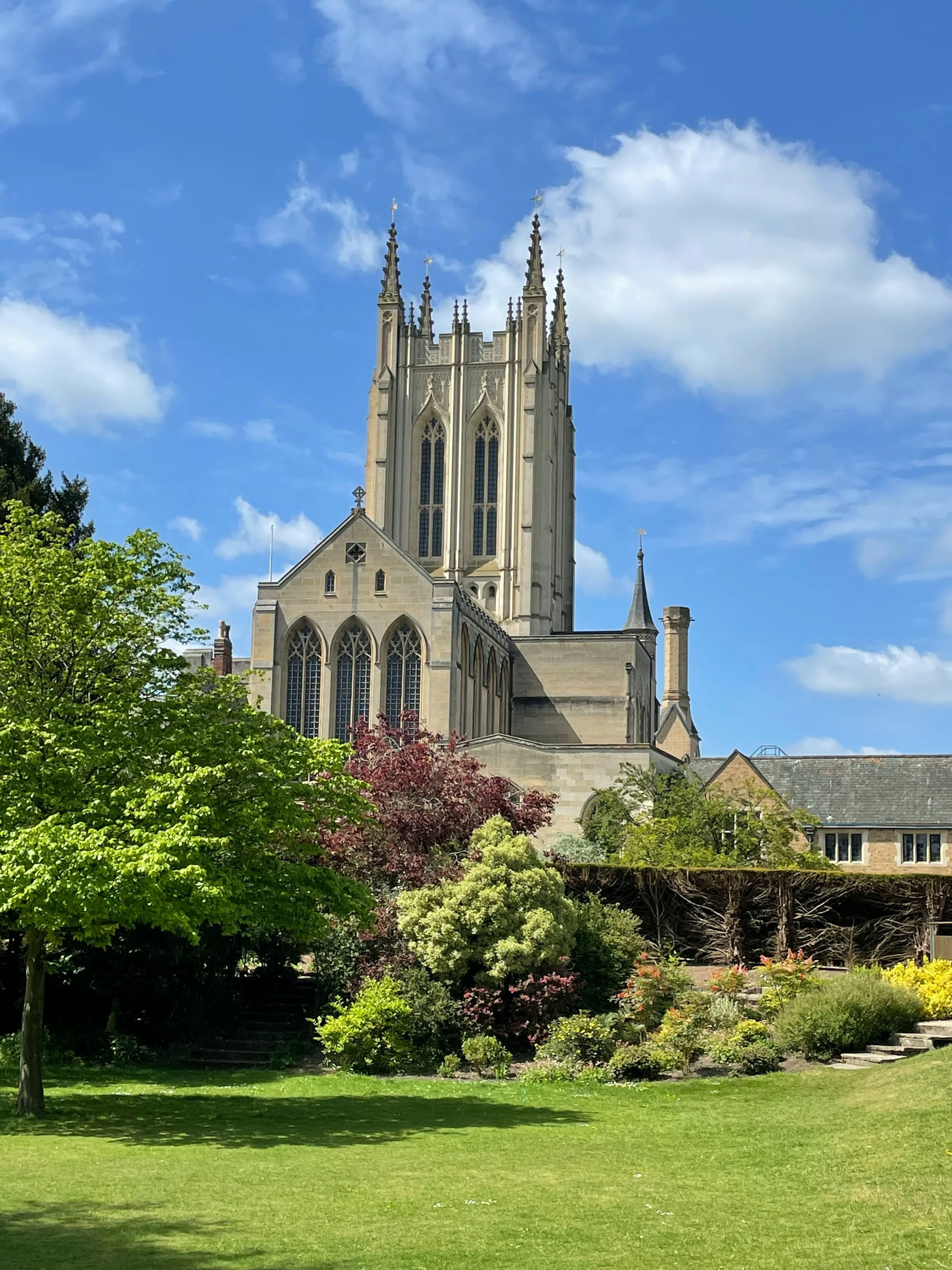 Premium relocation services in Bury St Edmunds for families, professionals and employers — MoveSolved