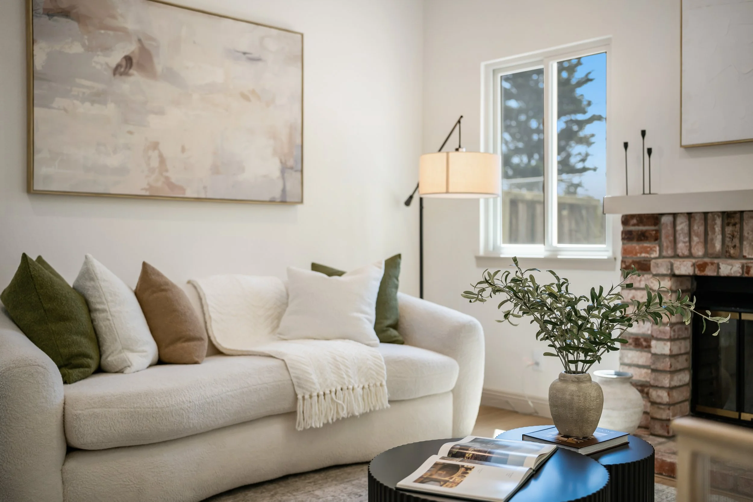 2327 Kristie Ln-8.jpg