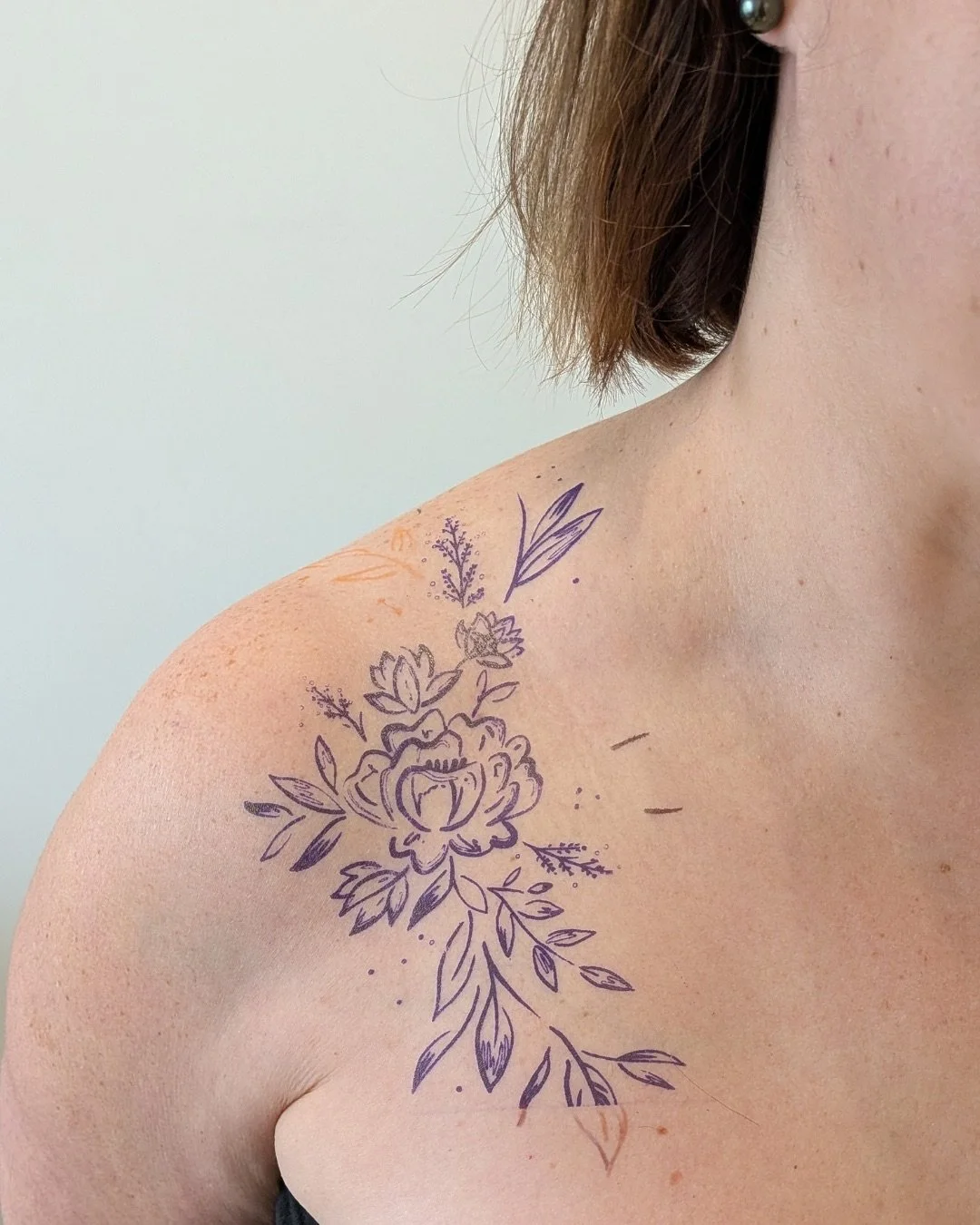 Pourquoi il est normal de douter avant un tatouage sur-mesure