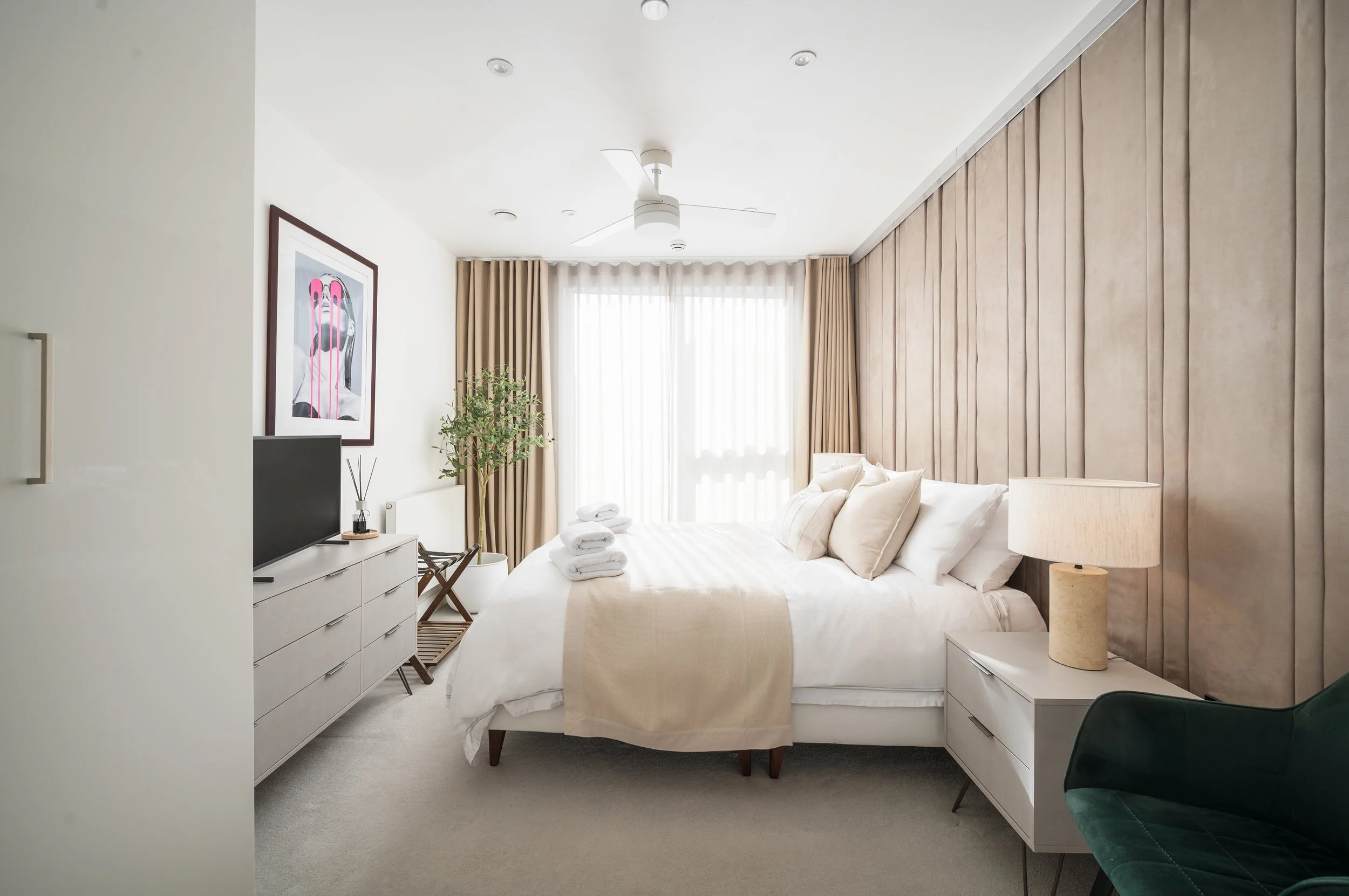 17-Emperor Apartments-AirBnB-London-Photographer-Simon-Callaghan-Photography-101.jpg