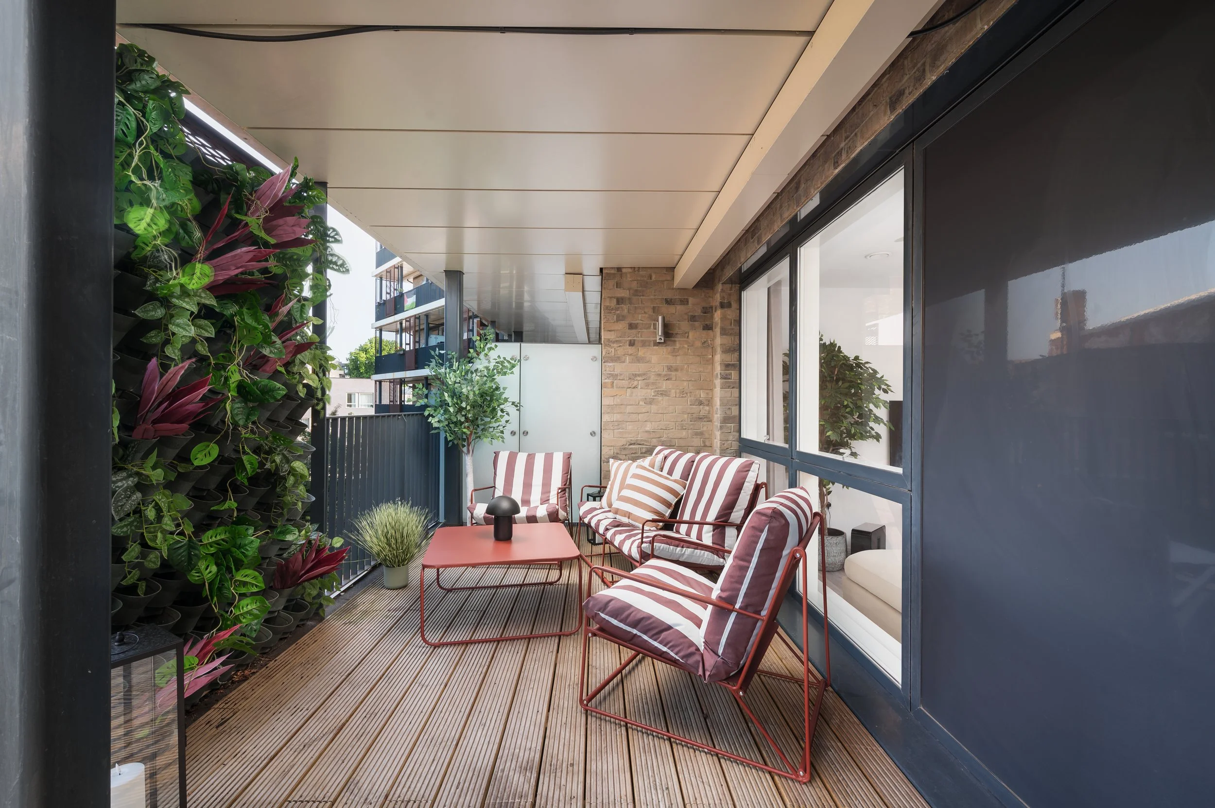 17-Emperor Apartments-AirBnB-London-Photographer-Simon-Callaghan-Photography-114.jpg