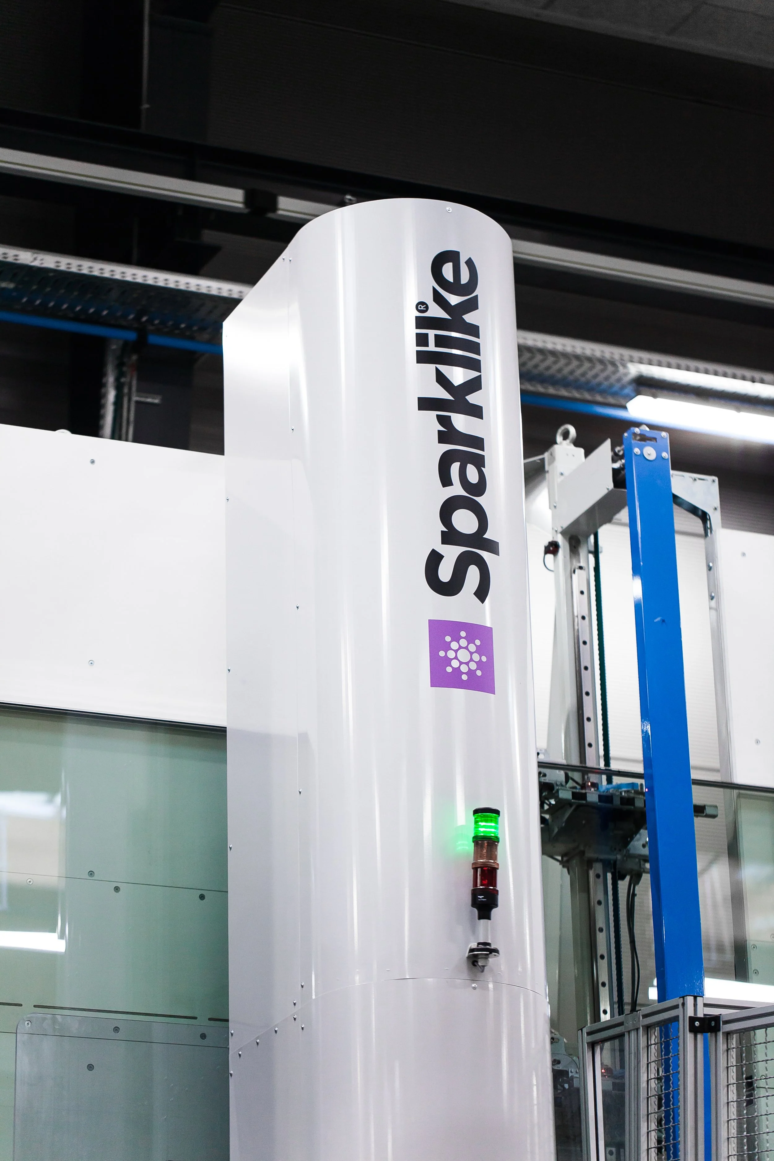 SafeGuard Glazing Supplies purchases Sparklike Laser PortableTM 2.2