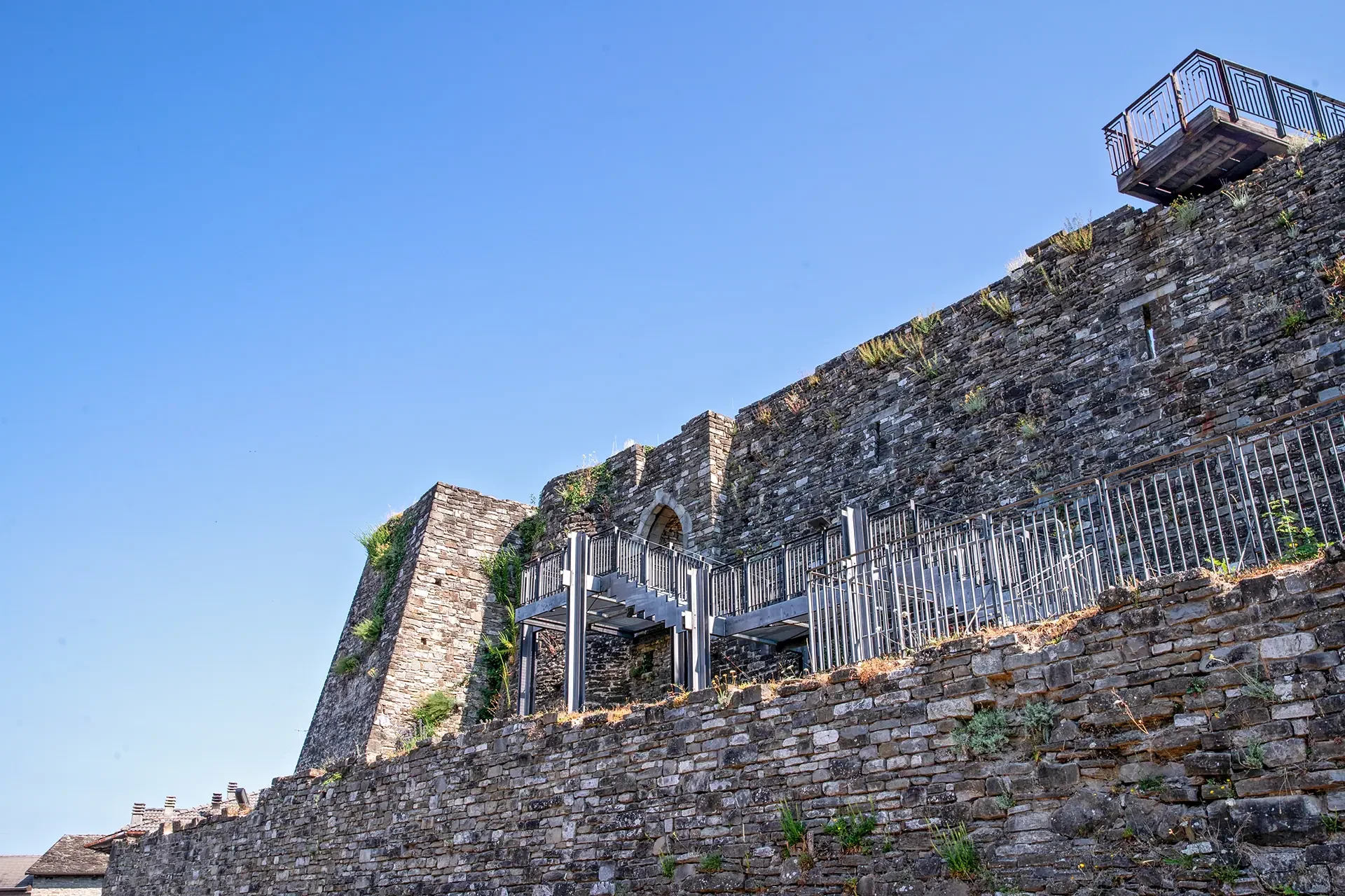 Resti del castello di Berceto