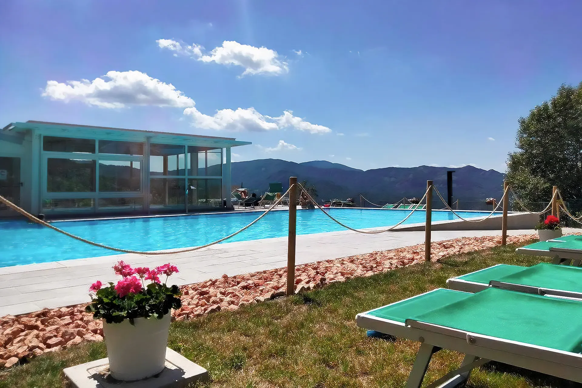 Piscina pubblica Villa Berceto