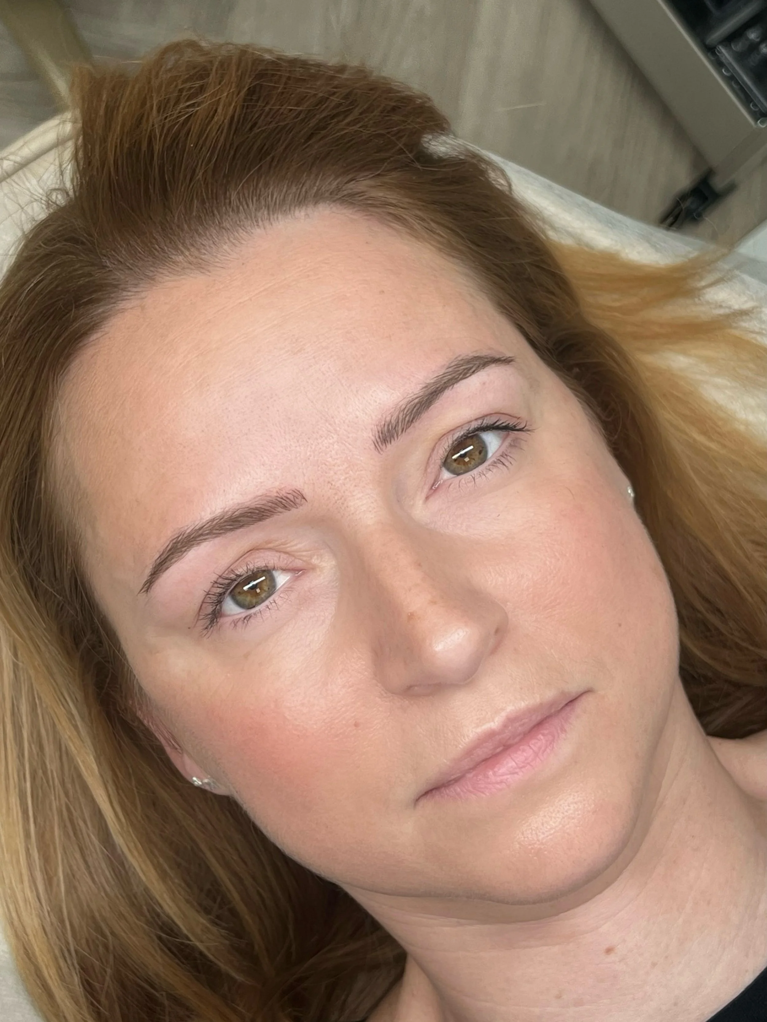 Natural microblading 🤎

Custom colour match to suit her brows and hair colour, with soft, hyper-realistic hair strokes for a natural-looking finish.

Before microblading 🤎

She had previous brow PMU (not by me) and wanted to add a little more defin
