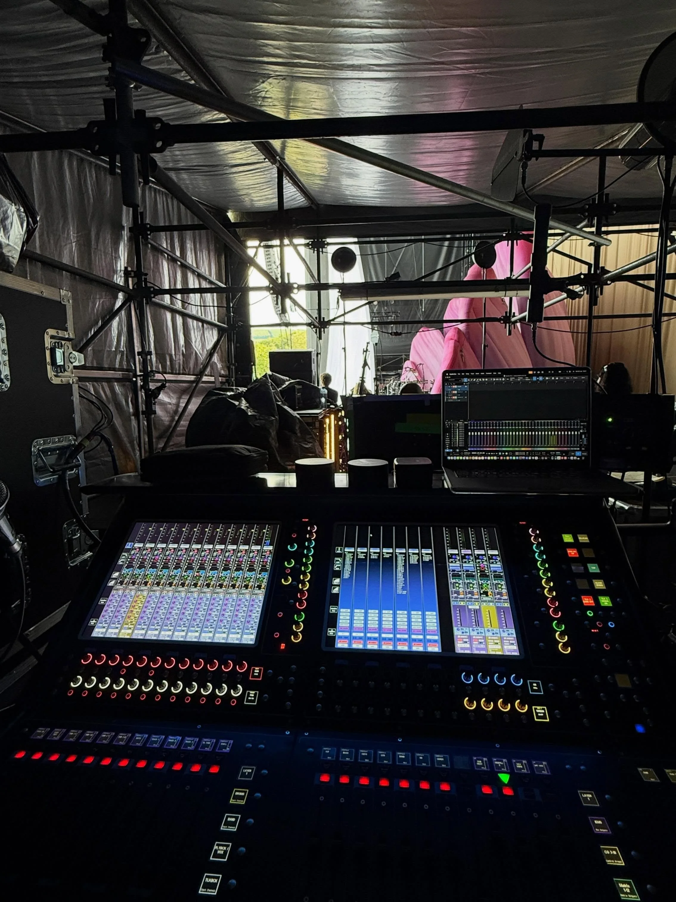 Yesterday we had the pleasure to work with @sashakeable as she opened for Olivia Dean&rsquo;s two night at Marlay Park using a @digico.official Q338.
