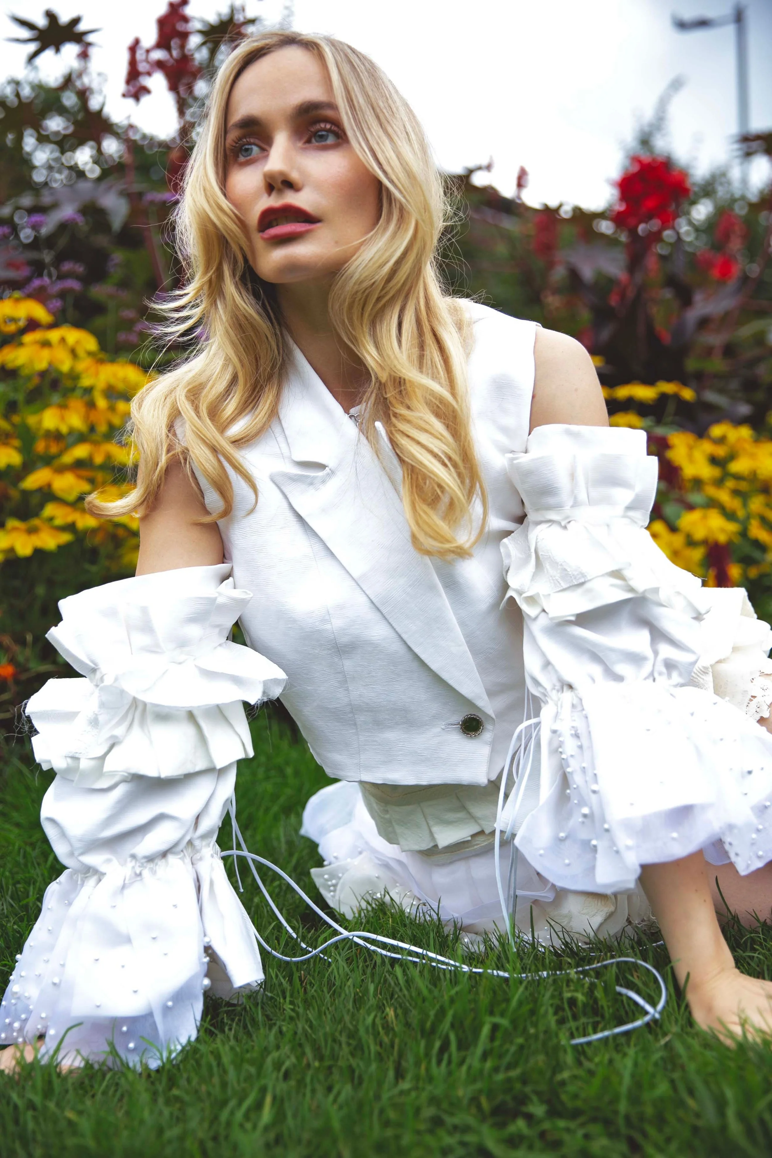 6-wowser-ng-artistic-direction-and-design-red-string-of-fate-fashion-editorial.jpg (Copy)