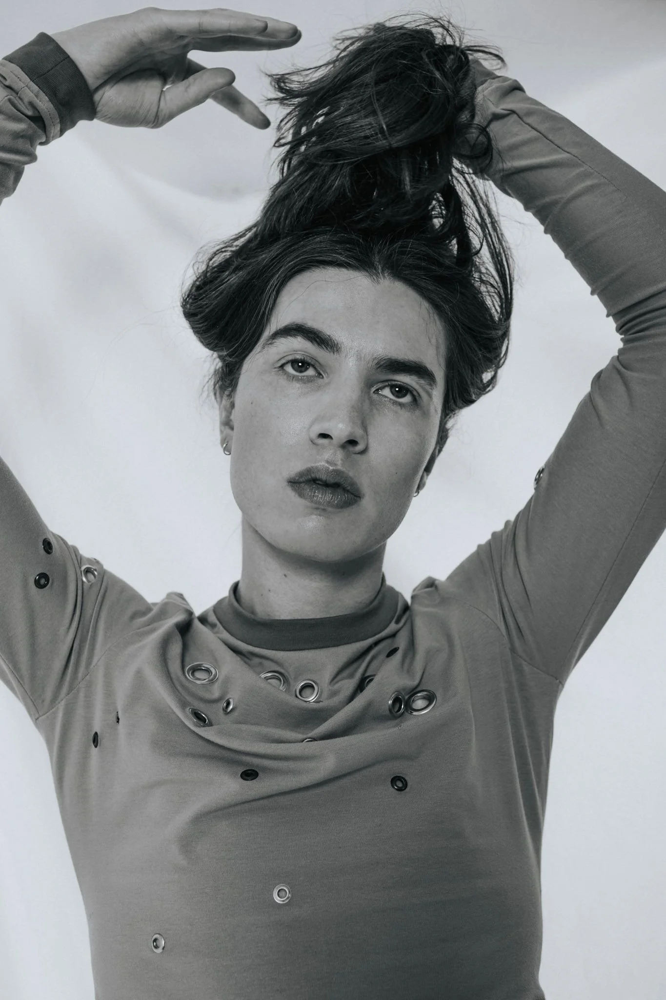 31-kamil-hendrych-fashion-photographer-main-book.jpg (Copy)