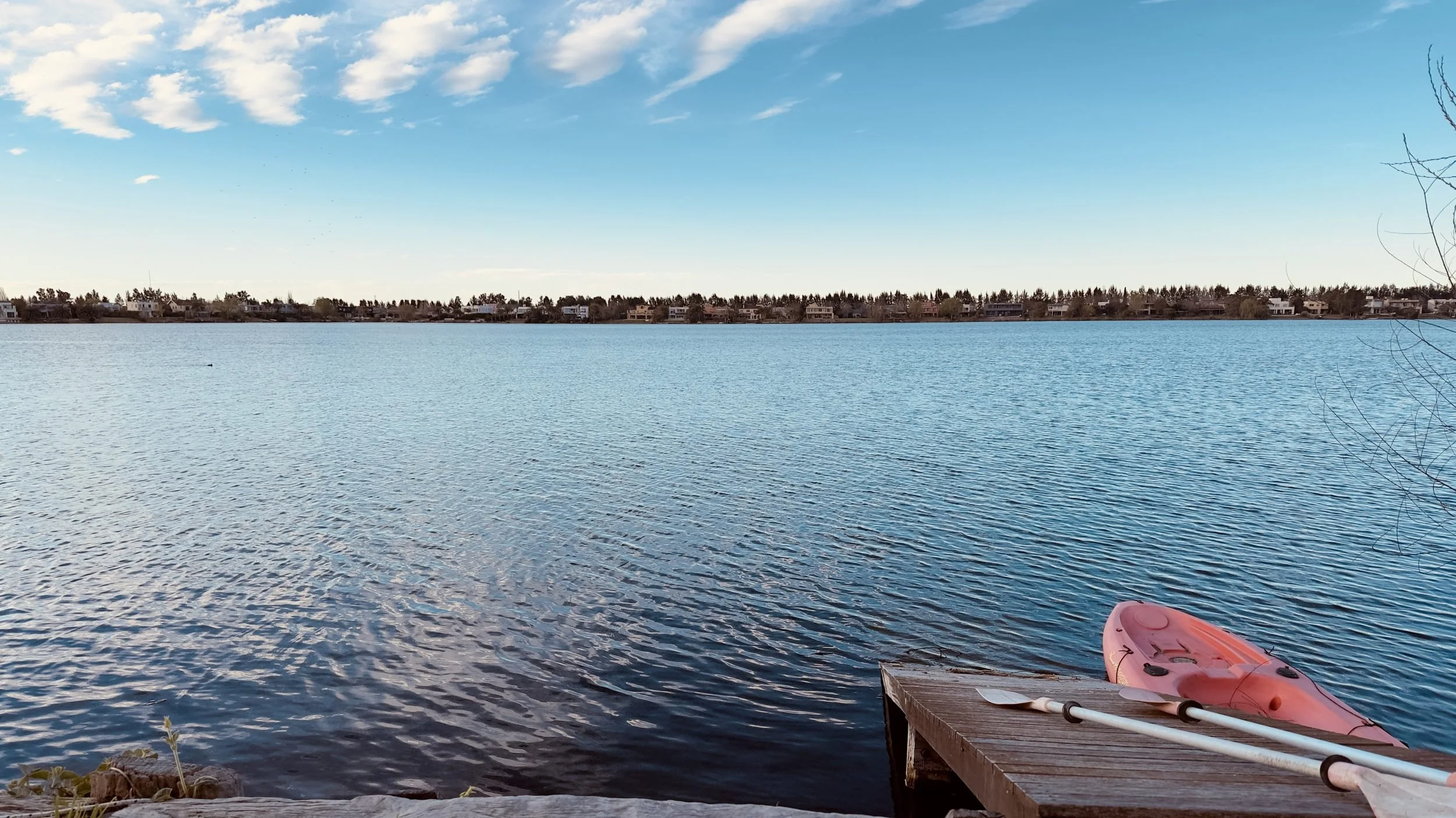 apartment with private yard and lake views in Islas del Golf Nordelta. Extended stay residence by Delta View Rentals in Buenos Aires.