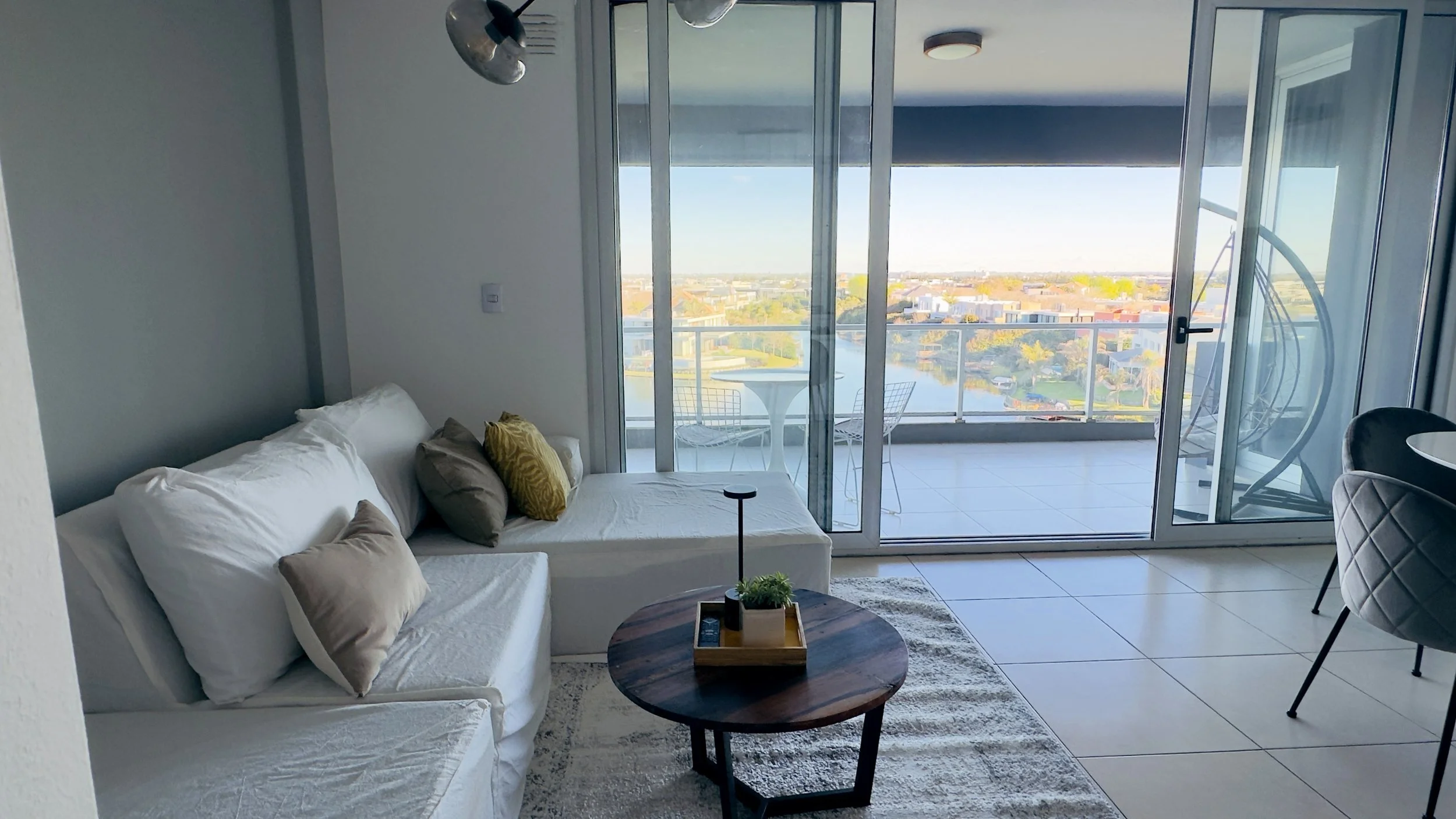 Waterfront Apt / Temporary Rent in Nordelta Buenos Aires