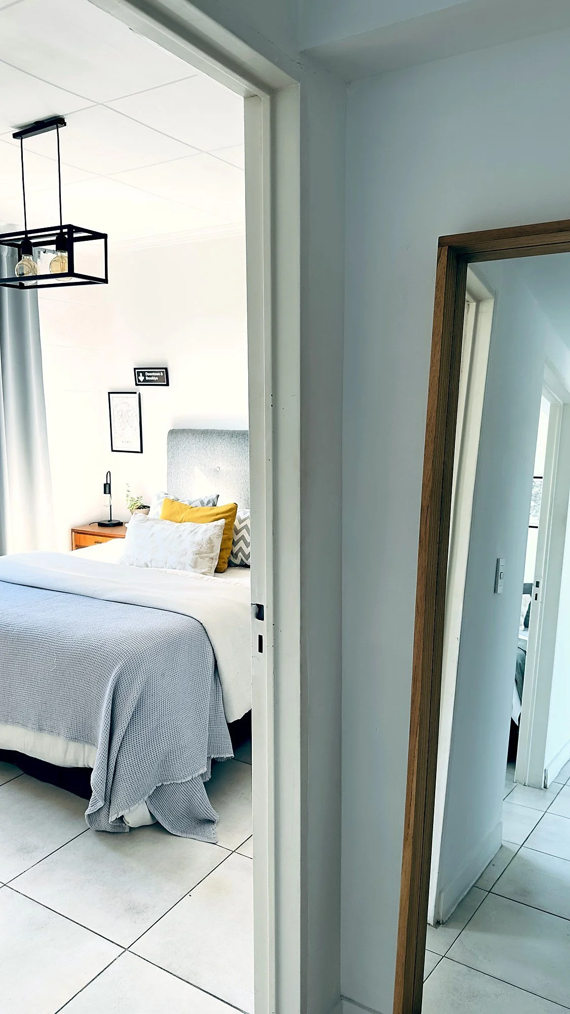Waterfront Apartment with  balcony overlooking the river at Qbay Yacht, Nordelta. Master bedroom with walk-in closet