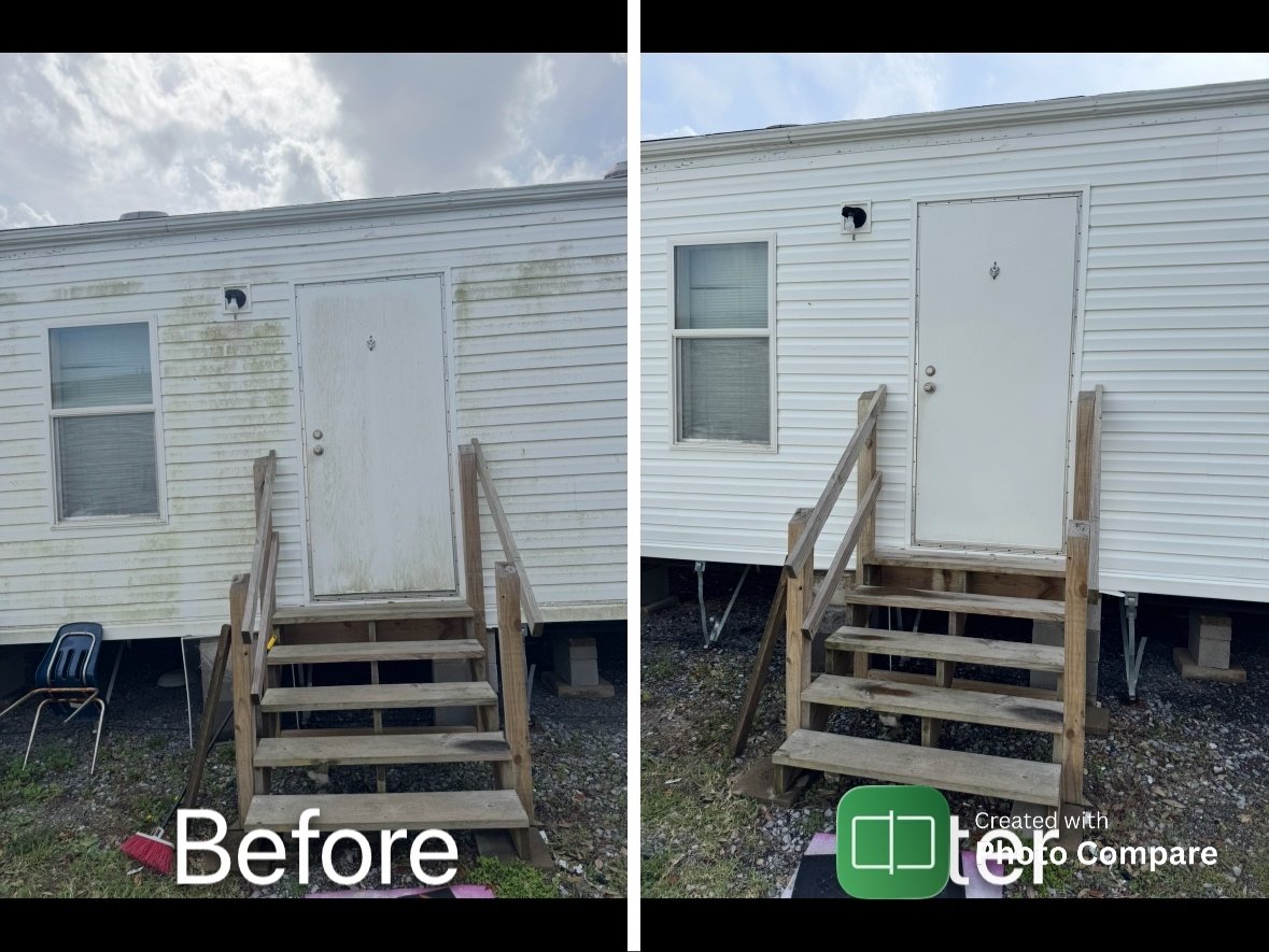 Comparison of a mobile home's exterior before and after cleaning; before side shows dirt and mold on white siding, after side shows clean white siding.