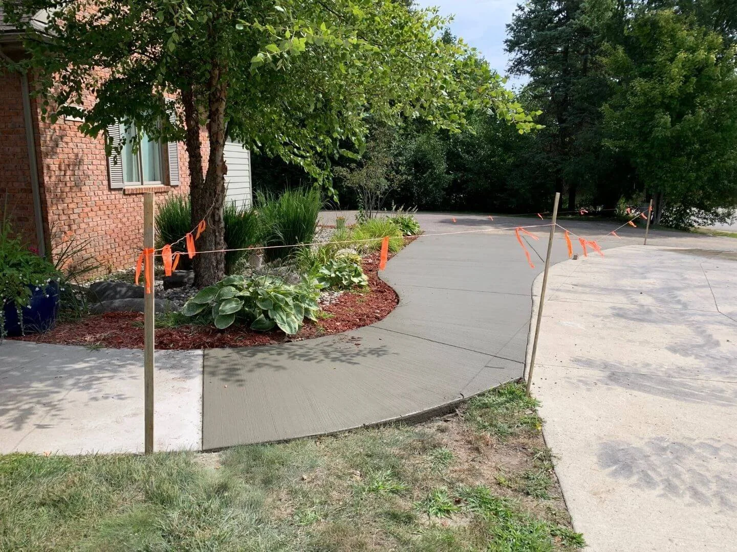concrete walkway replacement.jpg