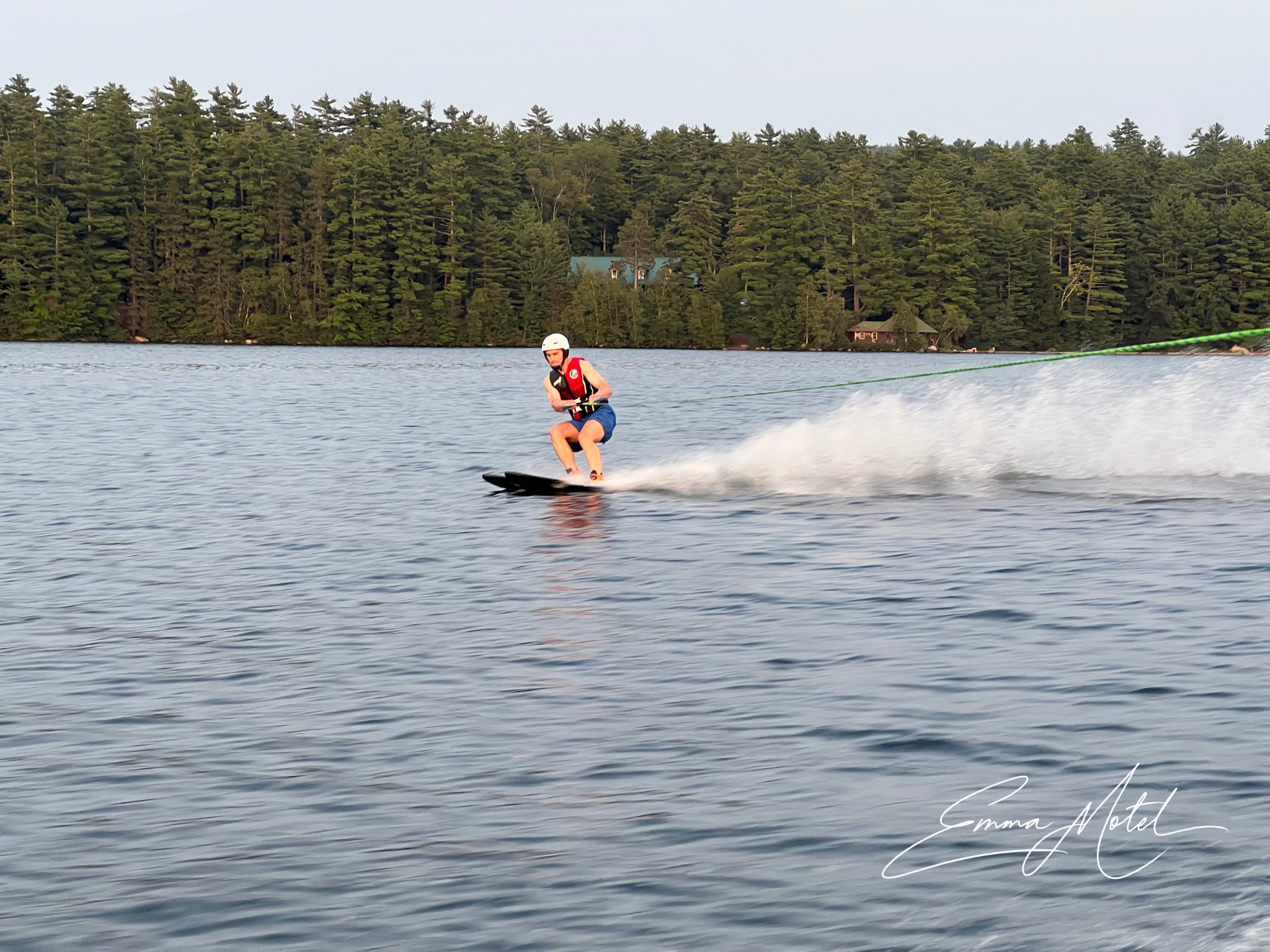 waterskiing3.png