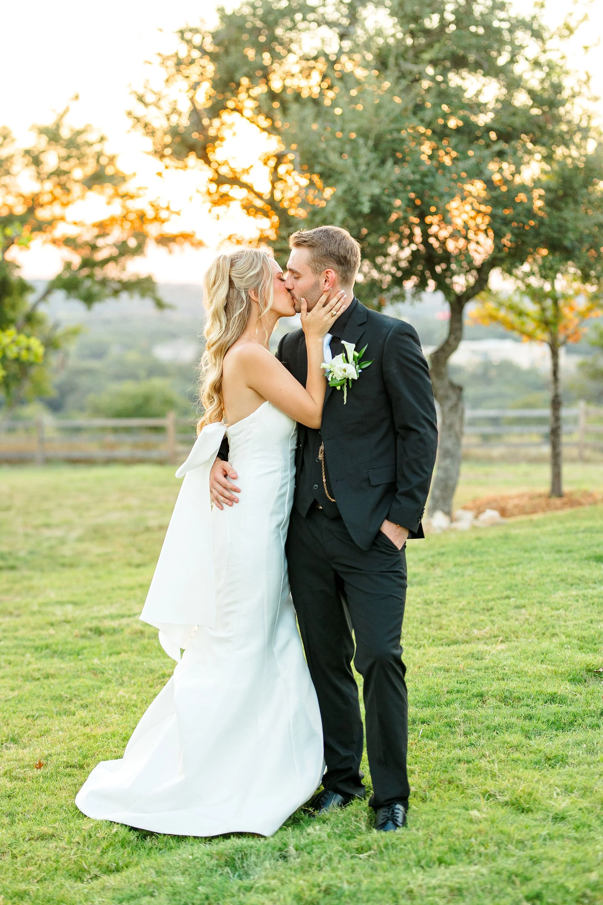 WillowRidgeWedding_Wolf_Black_0817.JPG