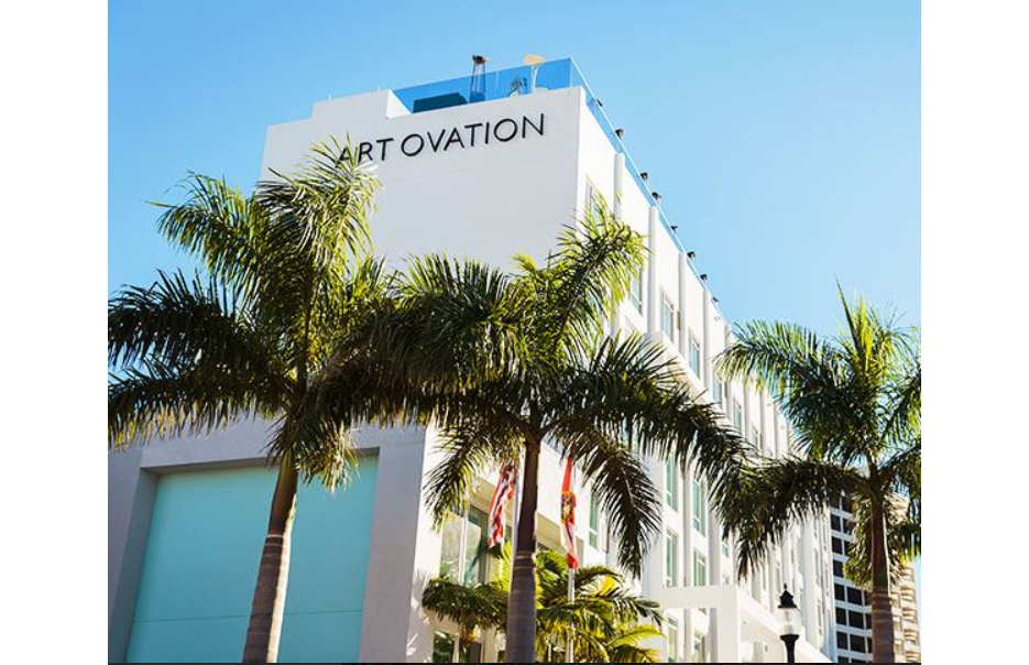 Art Ovation Hotel - Sarasota, FL