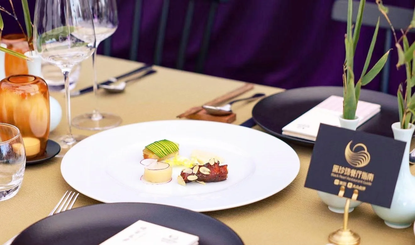 Festival de Cannes 2026 ✨🎬

Une exp&eacute;rience gastronomique d&rsquo;exception imagin&eacute;e pour la China Film Foundation, au c&oelig;ur du Festival de Cannes. Une soir&eacute;e o&ugrave; &eacute;l&eacute;gance, cin&eacute;ma et art de recevoi