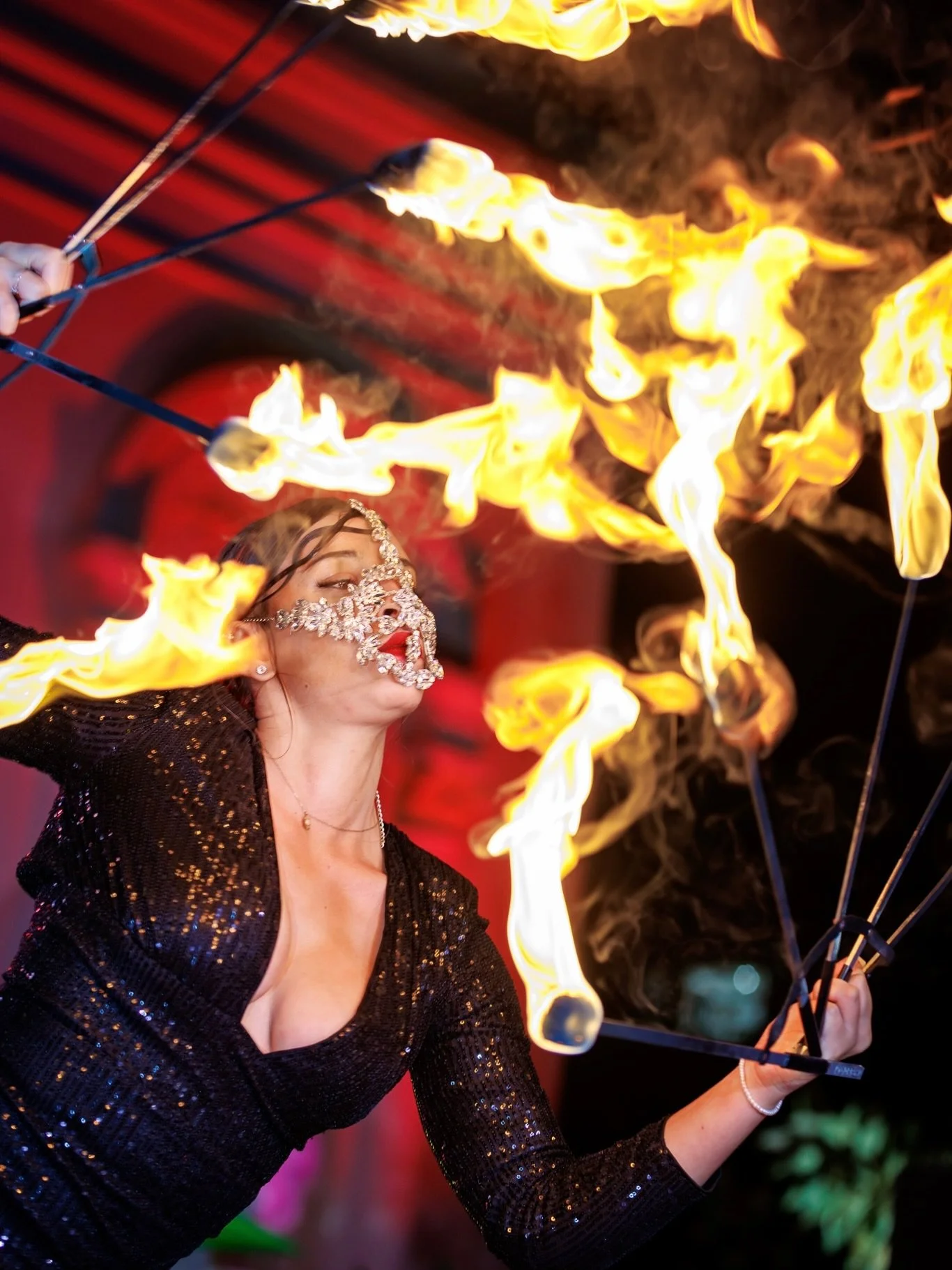 Une soir&eacute;e d&rsquo;exception dans un cadre prestigieux, m&ecirc;lant ambiance festive, sc&eacute;nographie immersive et animations, pour offrir aux invit&eacute;s une exp&eacute;rience unique et m&eacute;morable.
📍C&ocirc;te d&rsquo;azur