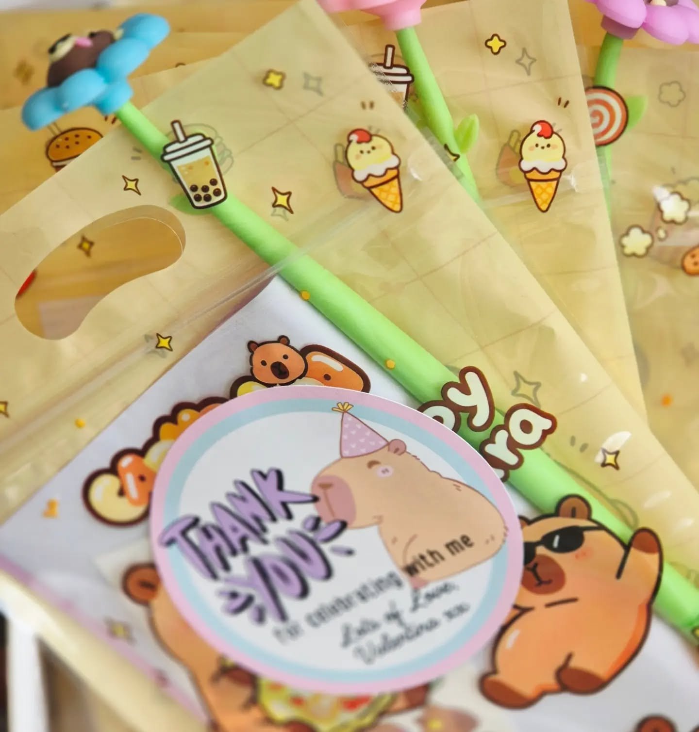 I'm super CAPY with how these gorgeous party favours came out! You see what I did there? Guess theme of my upcoming party 🤪

(kids capybara party, creative parties Milton Keynes, kods parties Milton Keynes, kids craft parties, handamde party, dreqmc