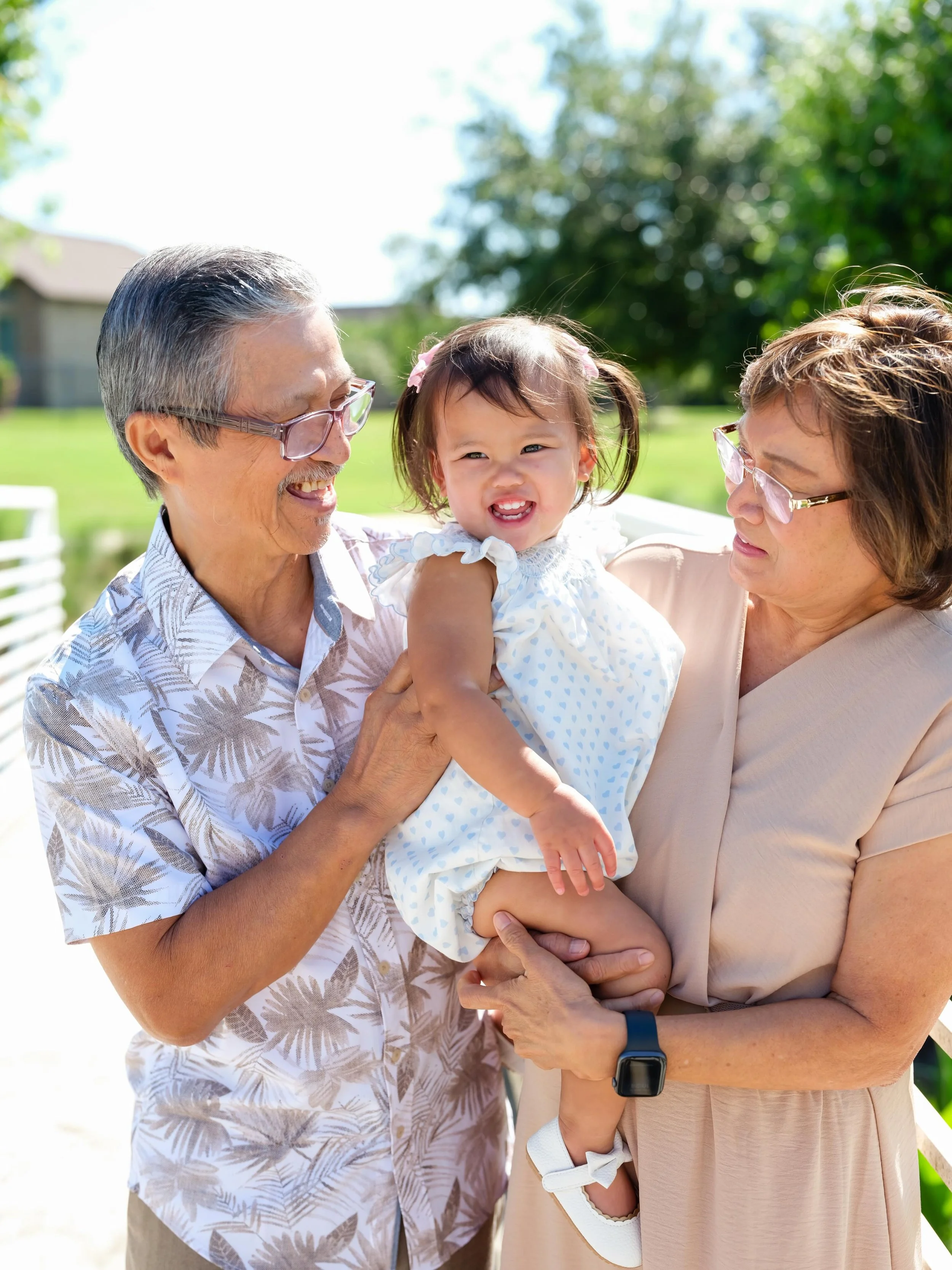 Texas received a very rainy season this year, but the weather was ✨perfect✨ when I photographed the Fortin Family earlier this spring. 🫶

How amazing to watch this family grow! Thank you all for inviting me to capture these memories for you! You&rsq