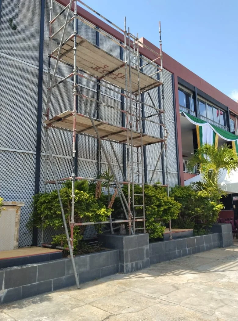 Erection and Dismantling scaffolding services in Trinidad and Tobago.