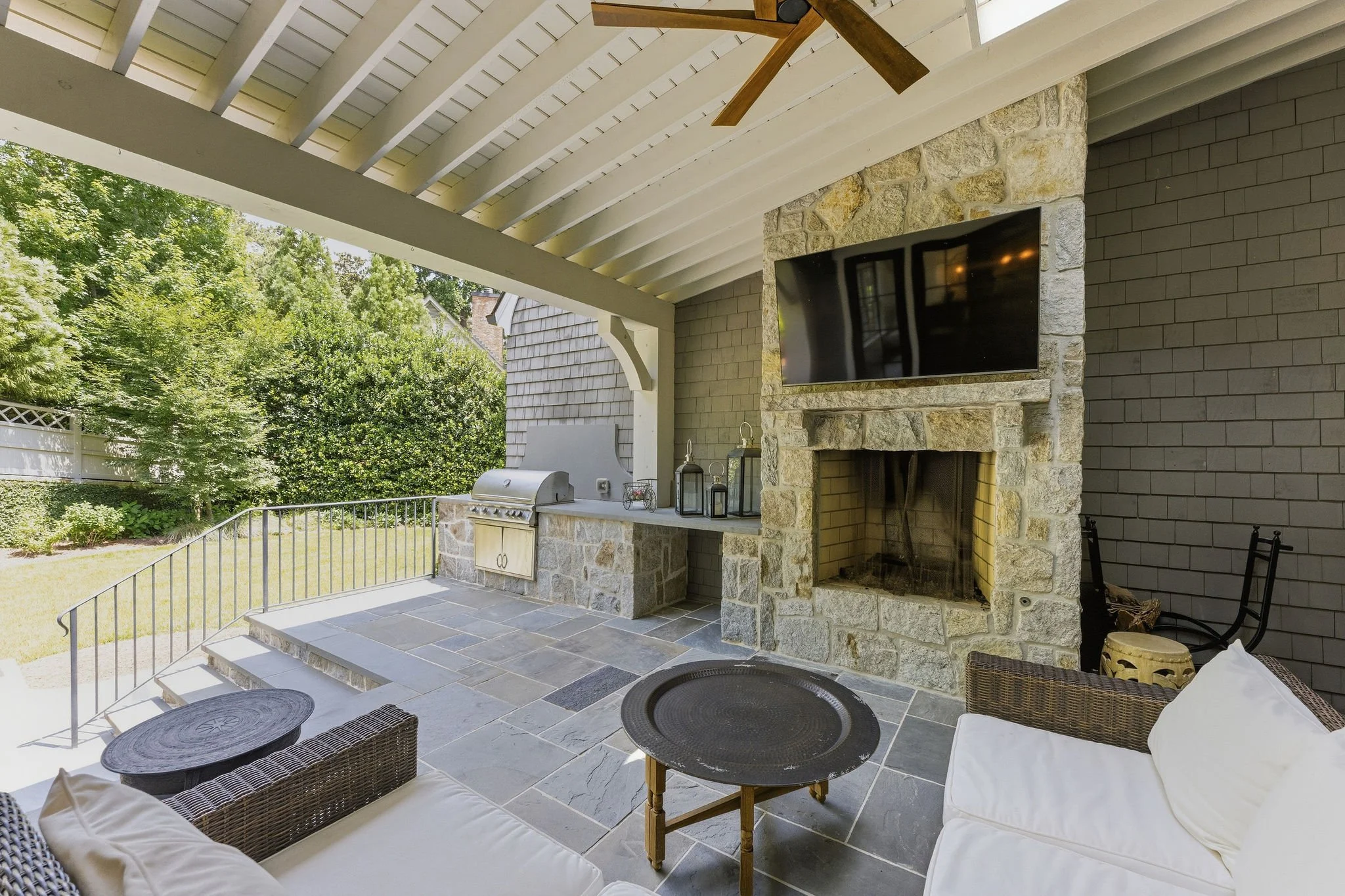 4384PowersFerryRdAtlanta-047.jpg