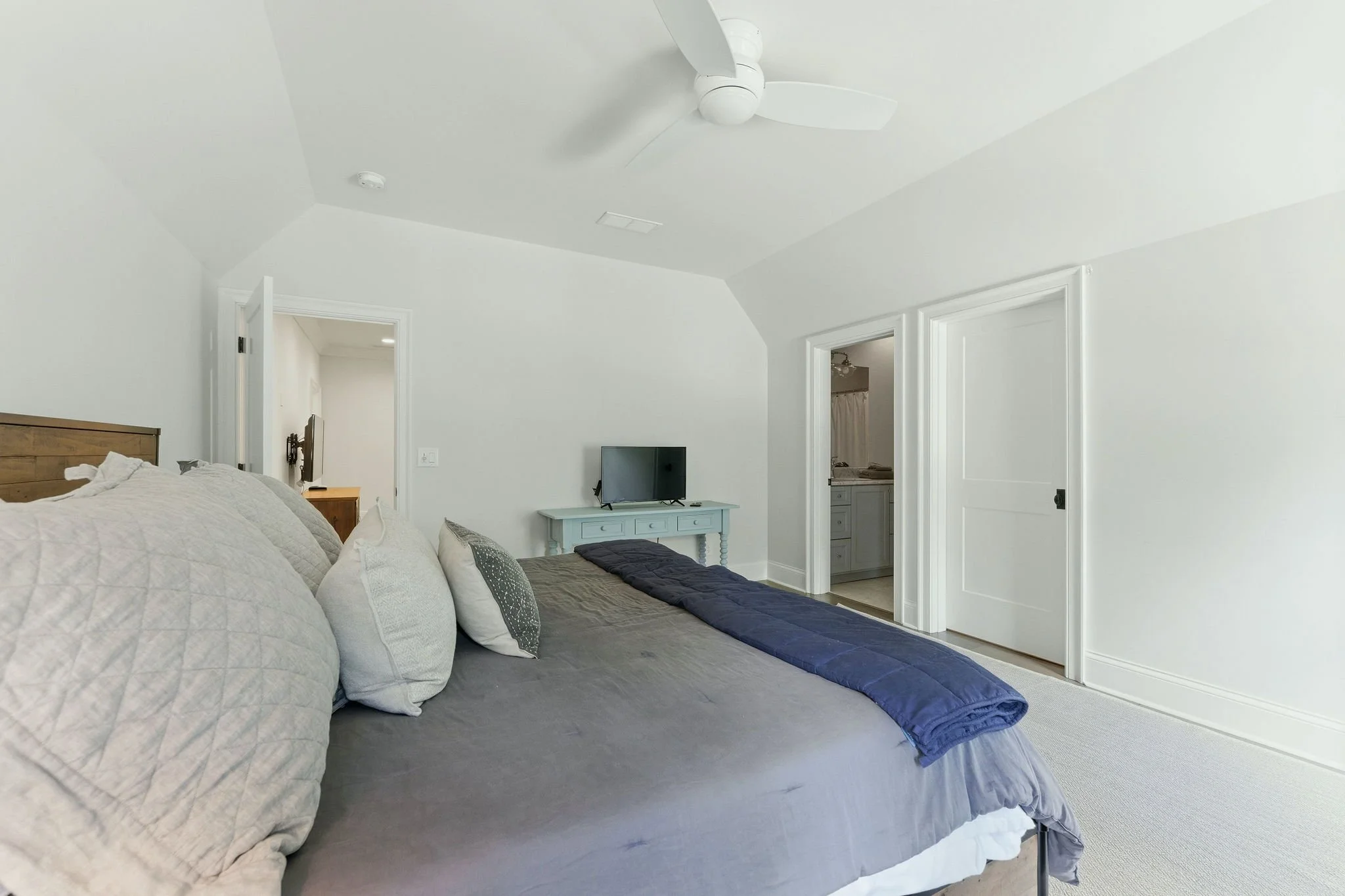 4384PowersFerryRdAtlanta-164.jpg