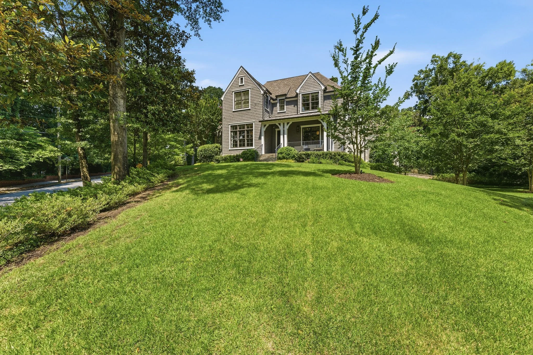 4384PowersFerryRdAtlanta-005.jpg