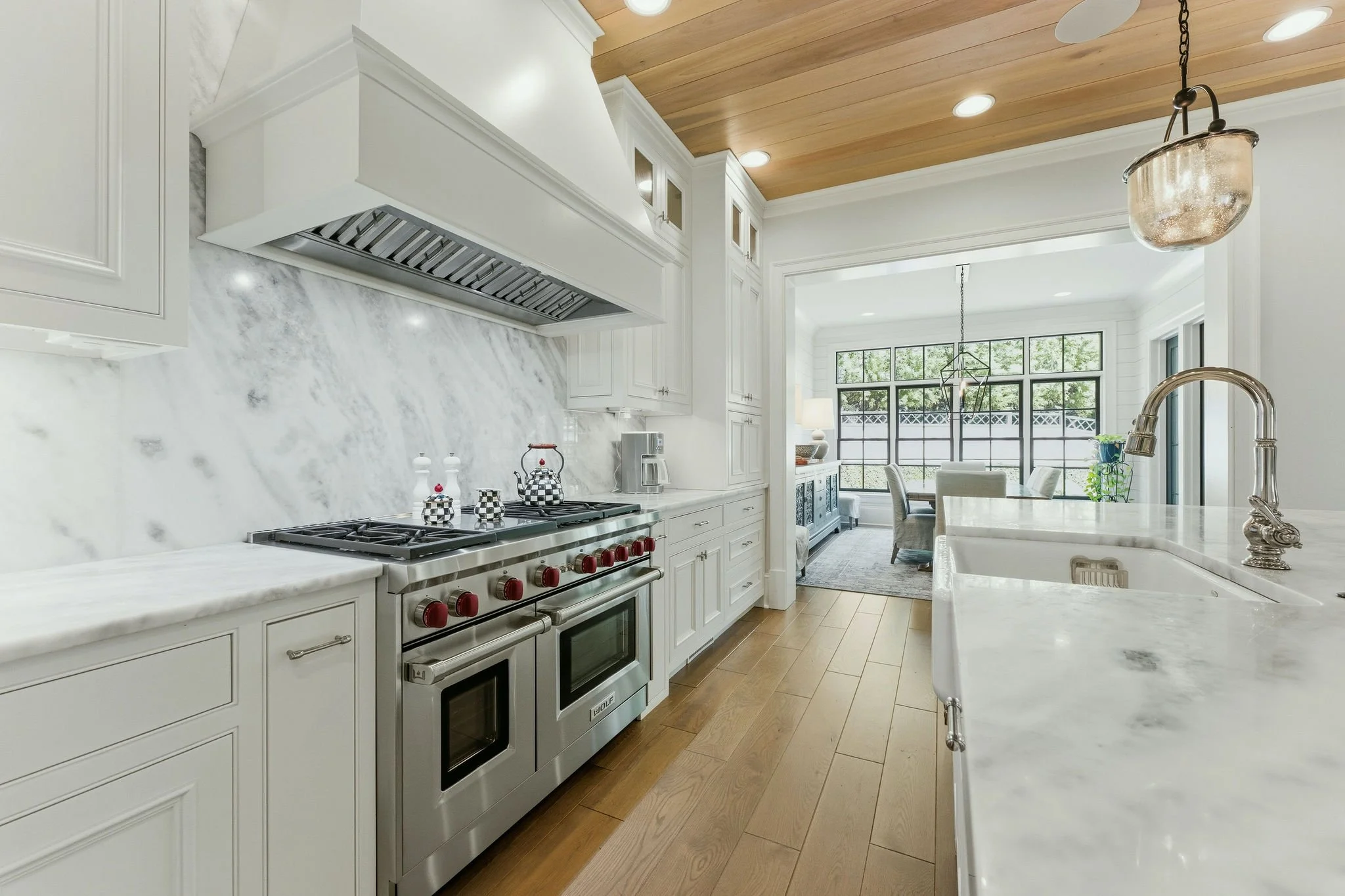 4384PowersFerryRdAtlanta-083.jpg