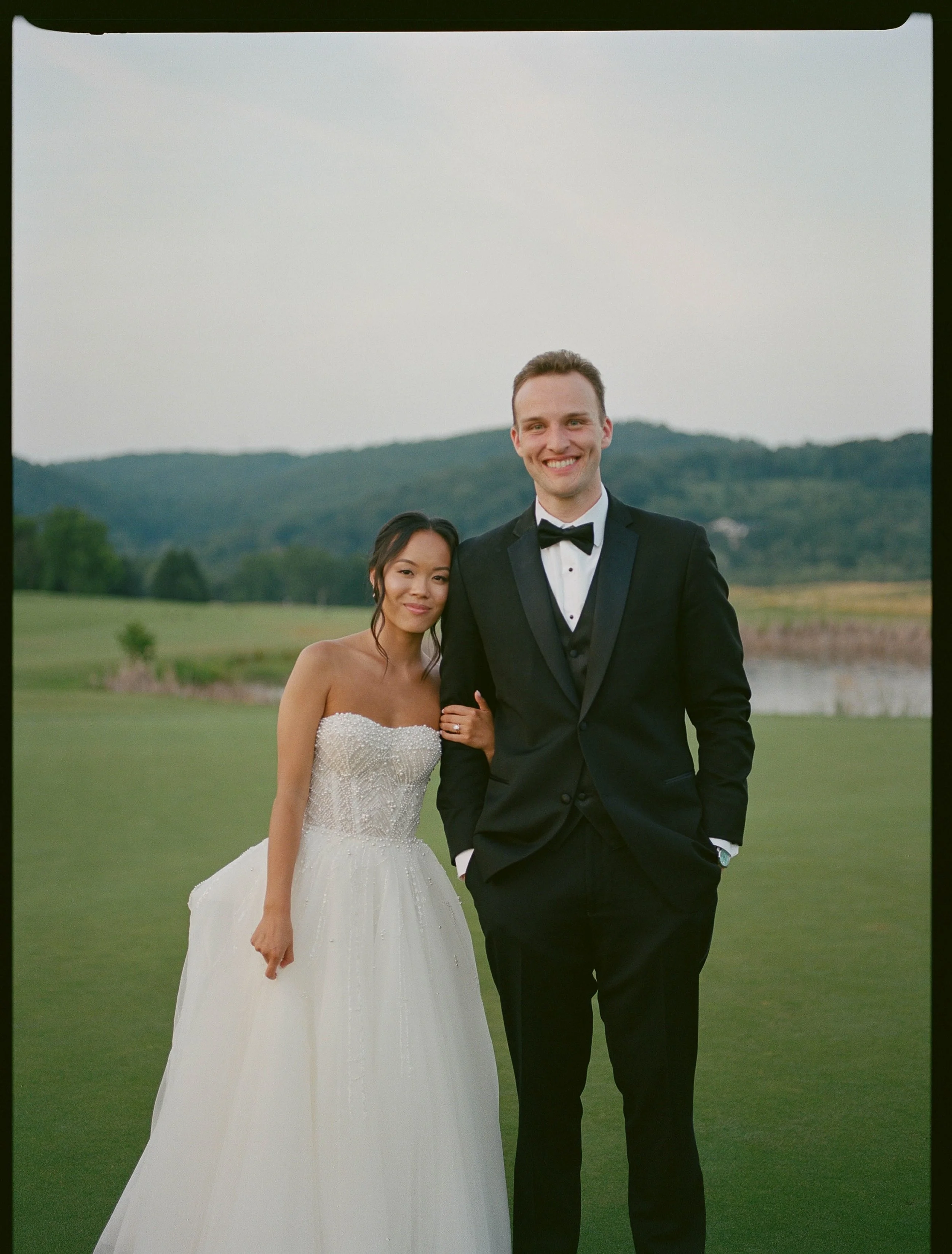 Film photos I love from C + H&rsquo;s day🥲🩵 

@bleekerdigital 

nj wedding photographer
east coast wedding photographer
destination wedding photographer
nyc wedding photographer
film wedding photographer
film photographer
120 film
35mm film