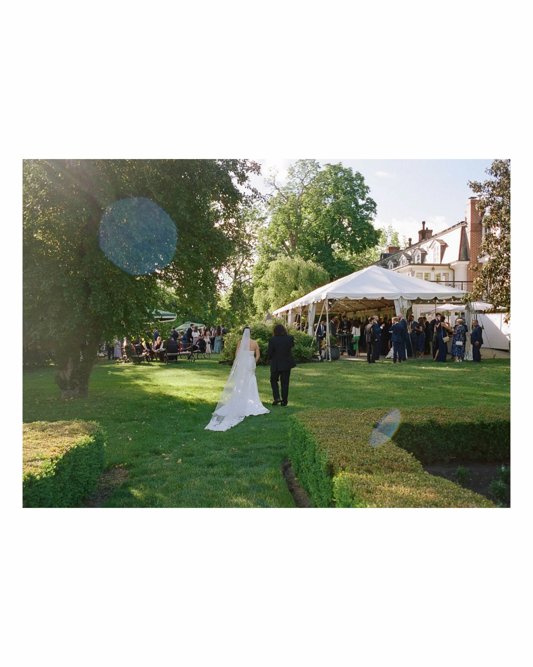 Spent the best day with Maggie, James + their families back in May🩷 Loved all the personal touches they incorporated of their love for the Eagles, their sweet pup, custom hats for the guests and florals done by Maggie&rsquo;s sweet mama.