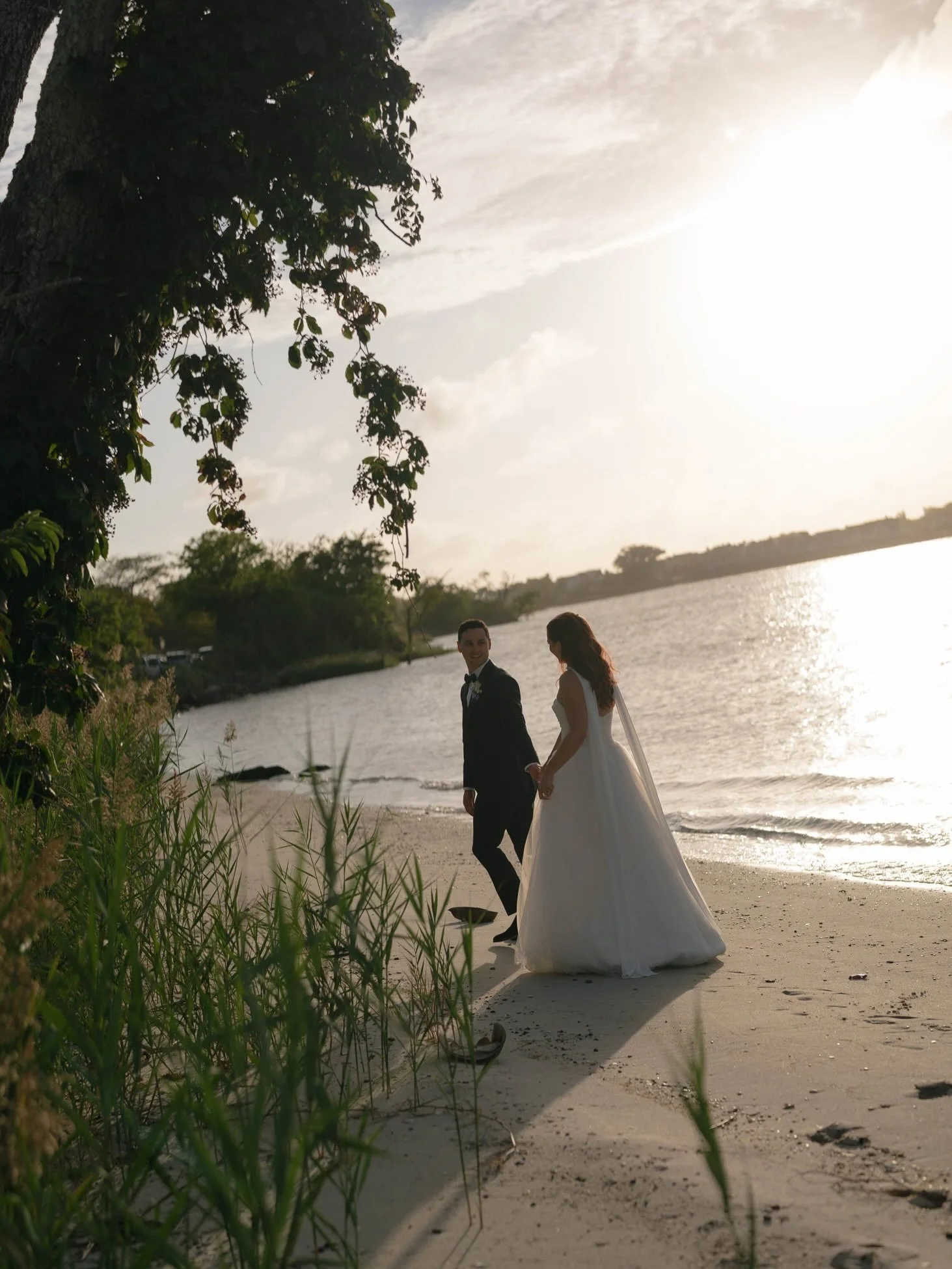 Some digital snaps from L + J&rsquo;s gorgeous Cape May wedding day🌊 

venue: @corinthianyachtclubofcapemay 
planner: @belmomentoweddings 
photo: @leahstrozeski 
content: @content_on_cue 
hair: @nataliebridalco 
mua: @devesthetics 
floral: @wild.ind