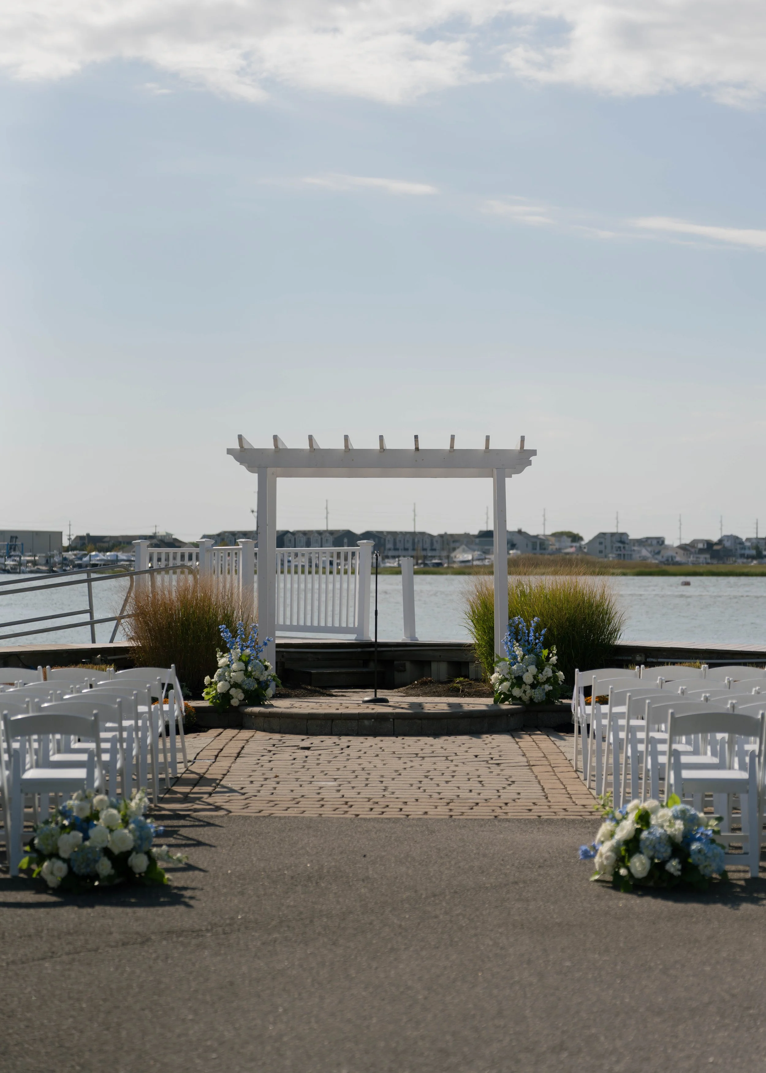 LeahStrozeskiPhoto-3.jpg