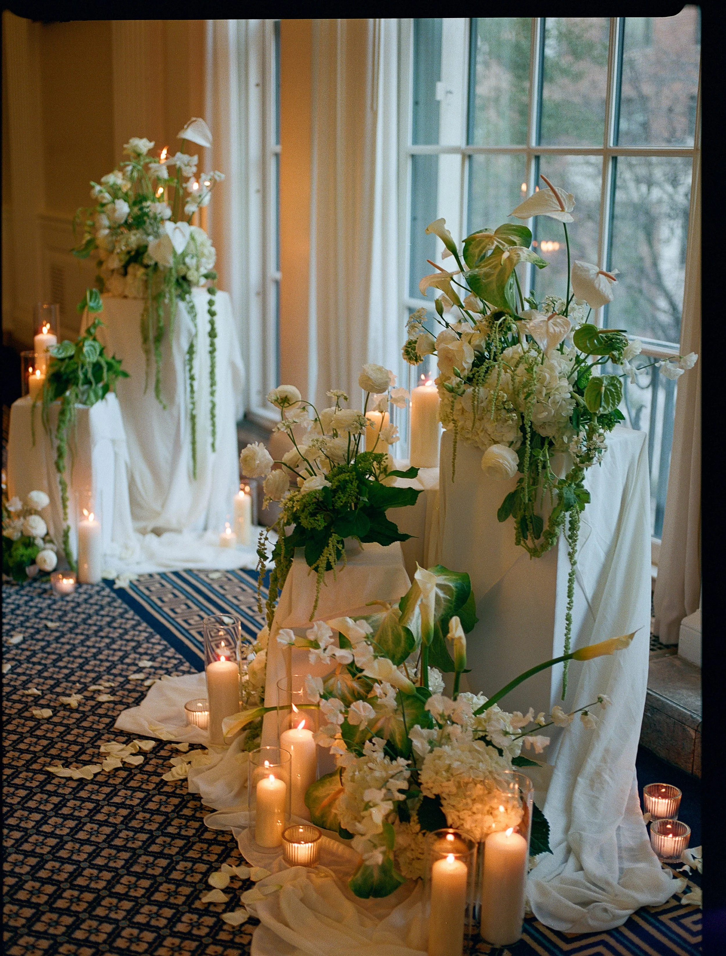 LeahStrozeskiPhoto-4.jpg
