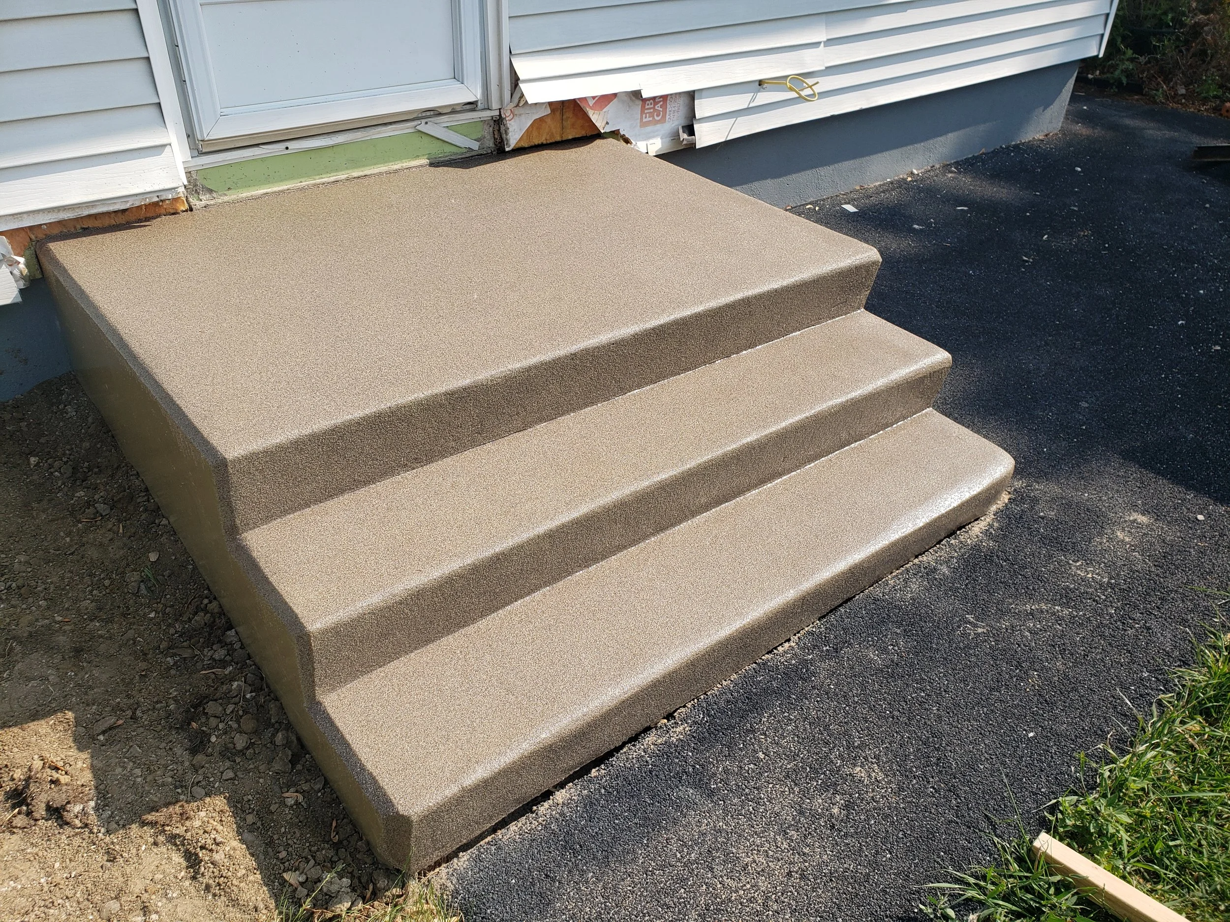 AFTER - Finished in Toffee Anti-Slip Quartz Stone.