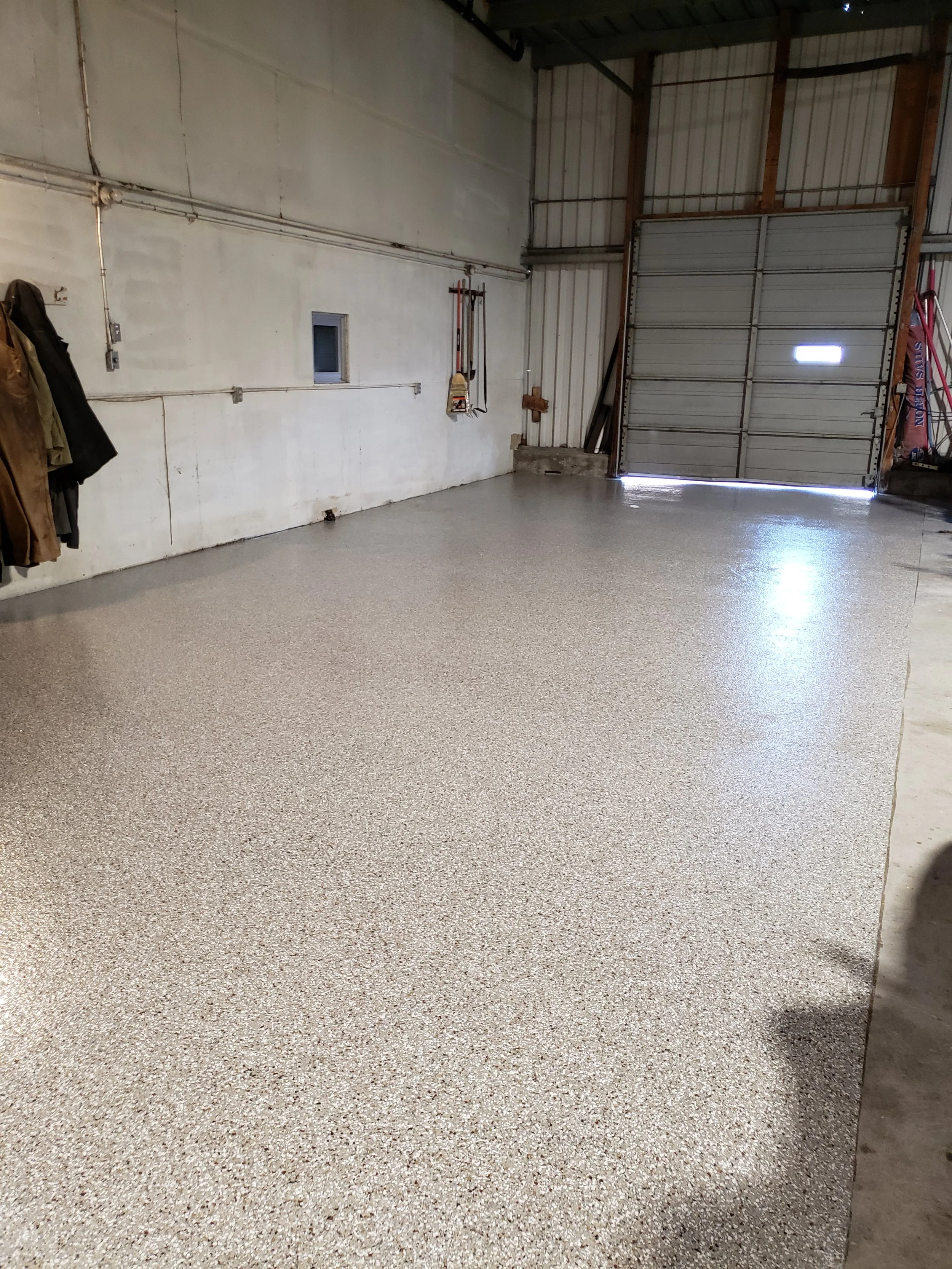 AFTER - Finished in a Creekbed 1/4" Full Flake Broadcast