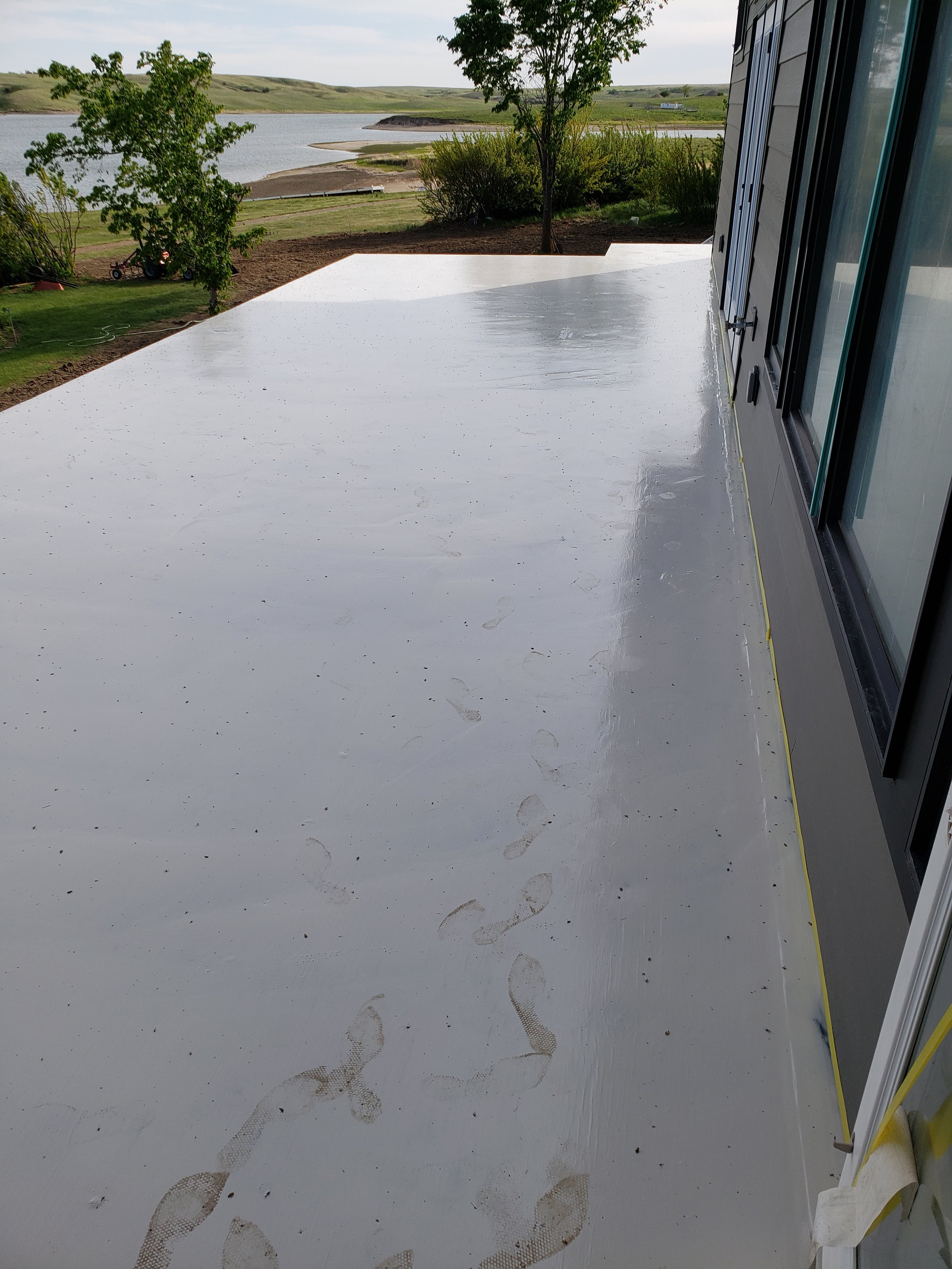 Unfinished deck to coat. 