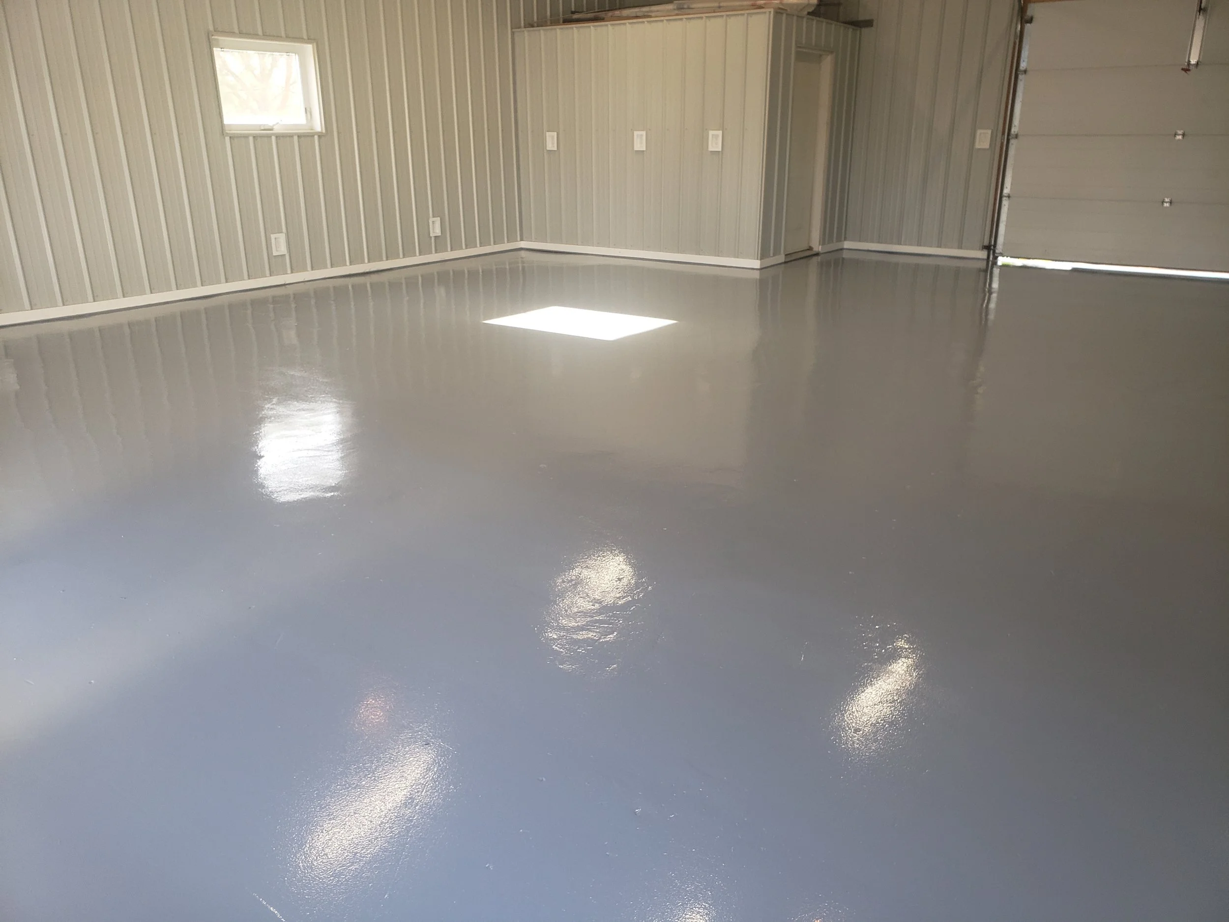 Finished in a Solid Base Grey.