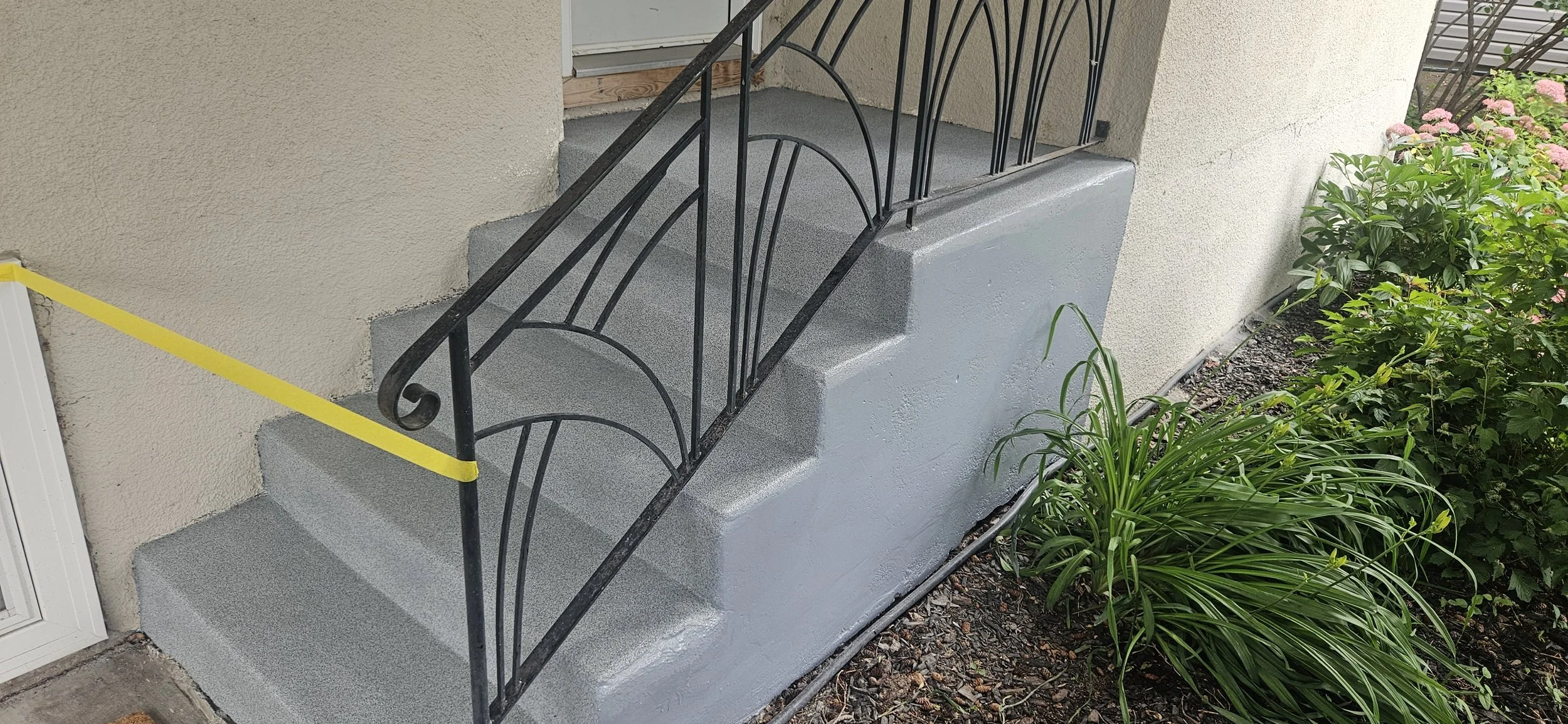 AFTER - Finished in Pepper Frost Anti-Slip Quartz Stone.